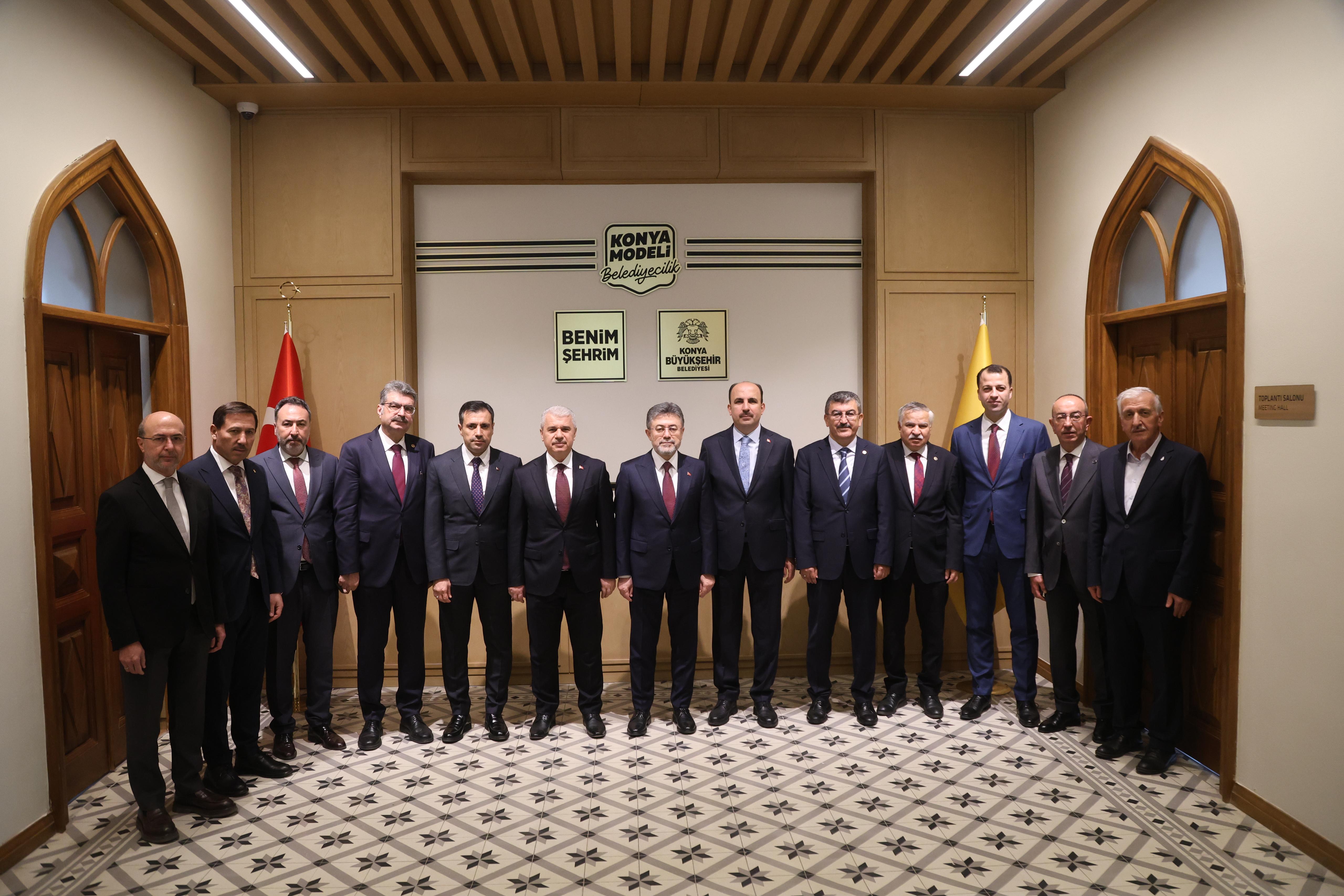 TARIM VE ORMAN BAKANI YUMAKLI BAŞKAN ALTAY’I ZİYARET ETTİ