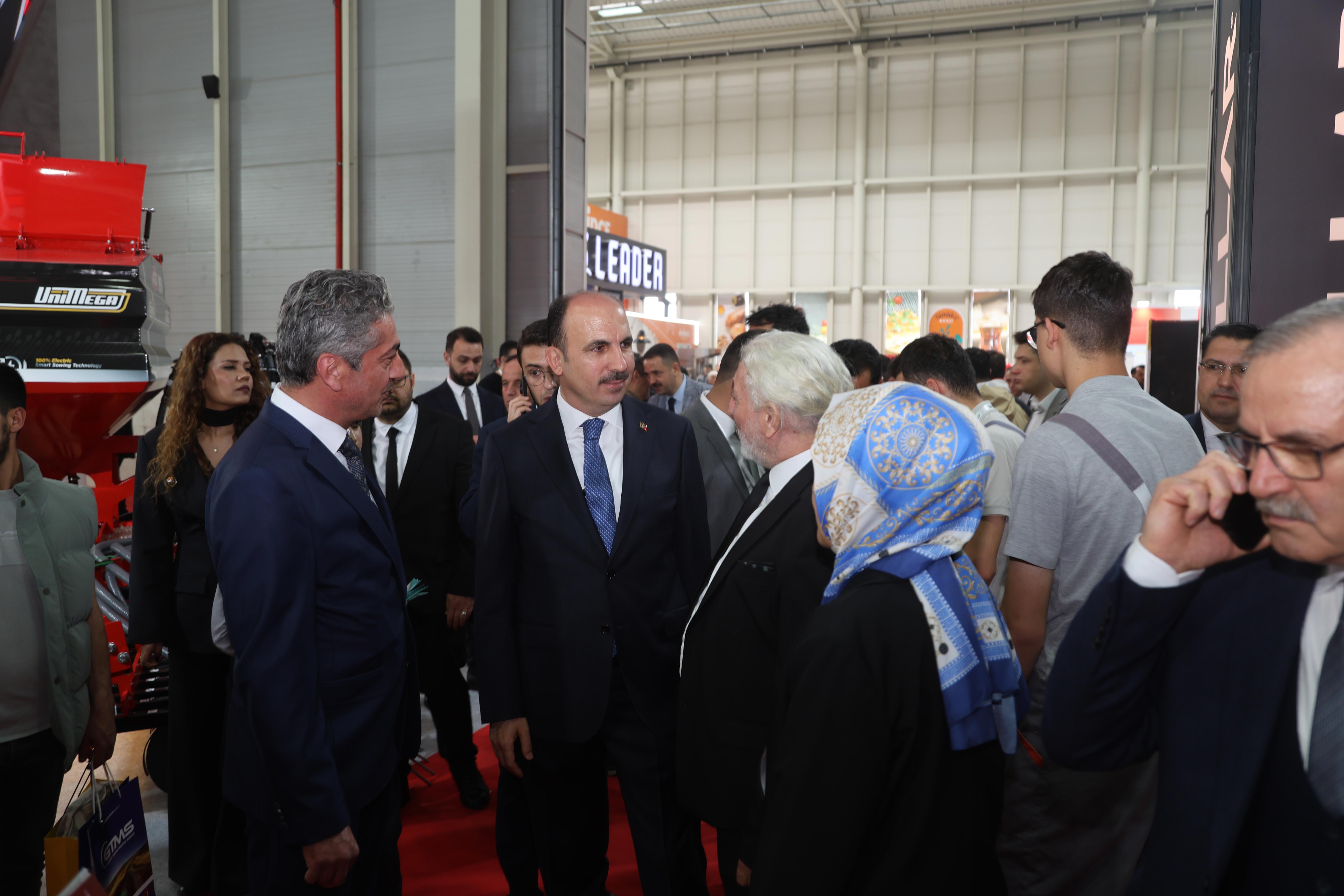 BAŞKAN ALTAY: “KONYA TARIM FUARI'NA TÜM ÇİFTÇİLERİMİZİ, ÜRETİCİLERİMİZİ DAVET EDİYORUZ”