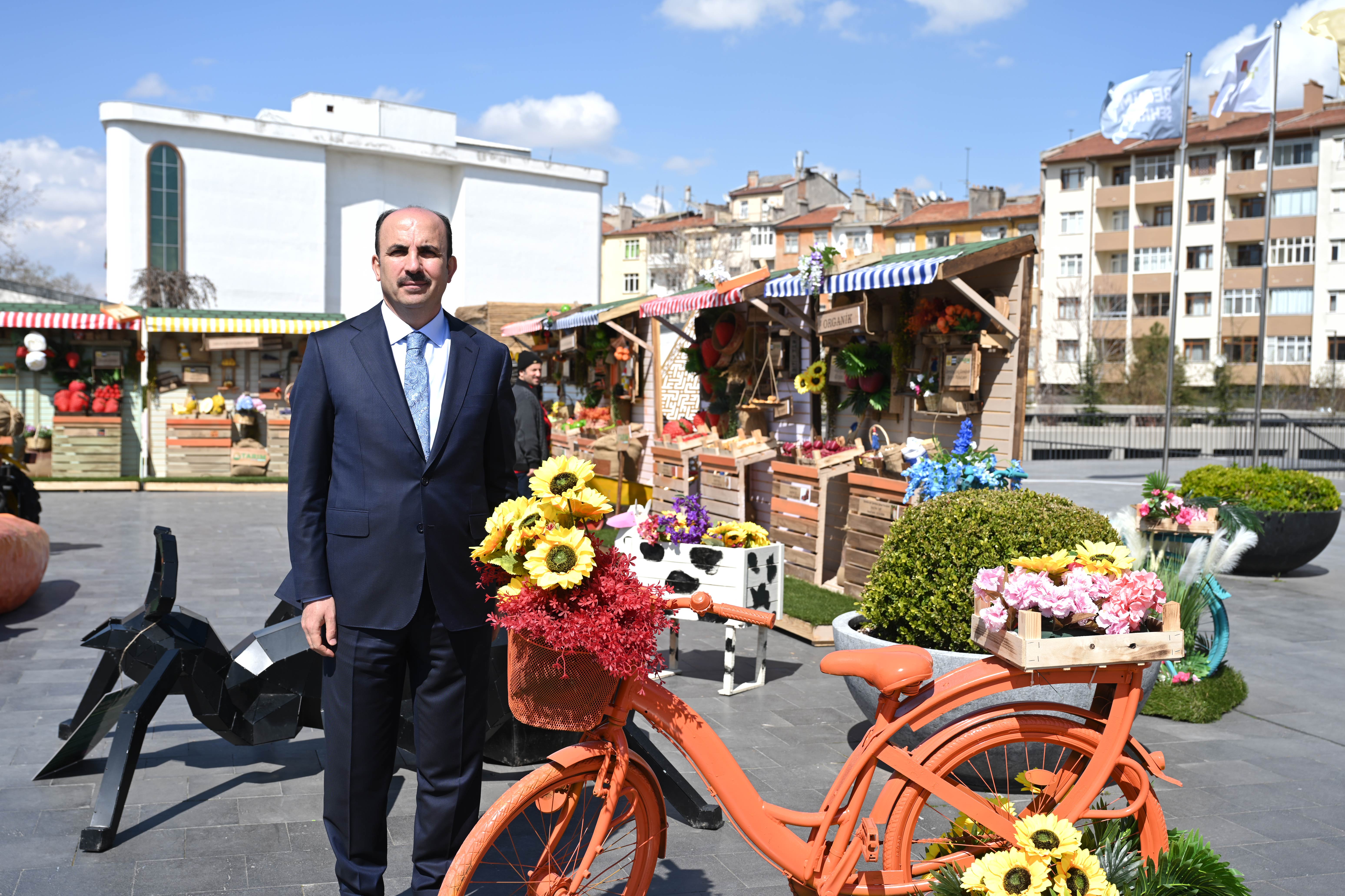 KONYA BÜYÜKŞEHİR’İN TARIM HAFTASINA ÖZEL HAZIRLADIĞI STANTLAR İLGİ GÖRÜYOR