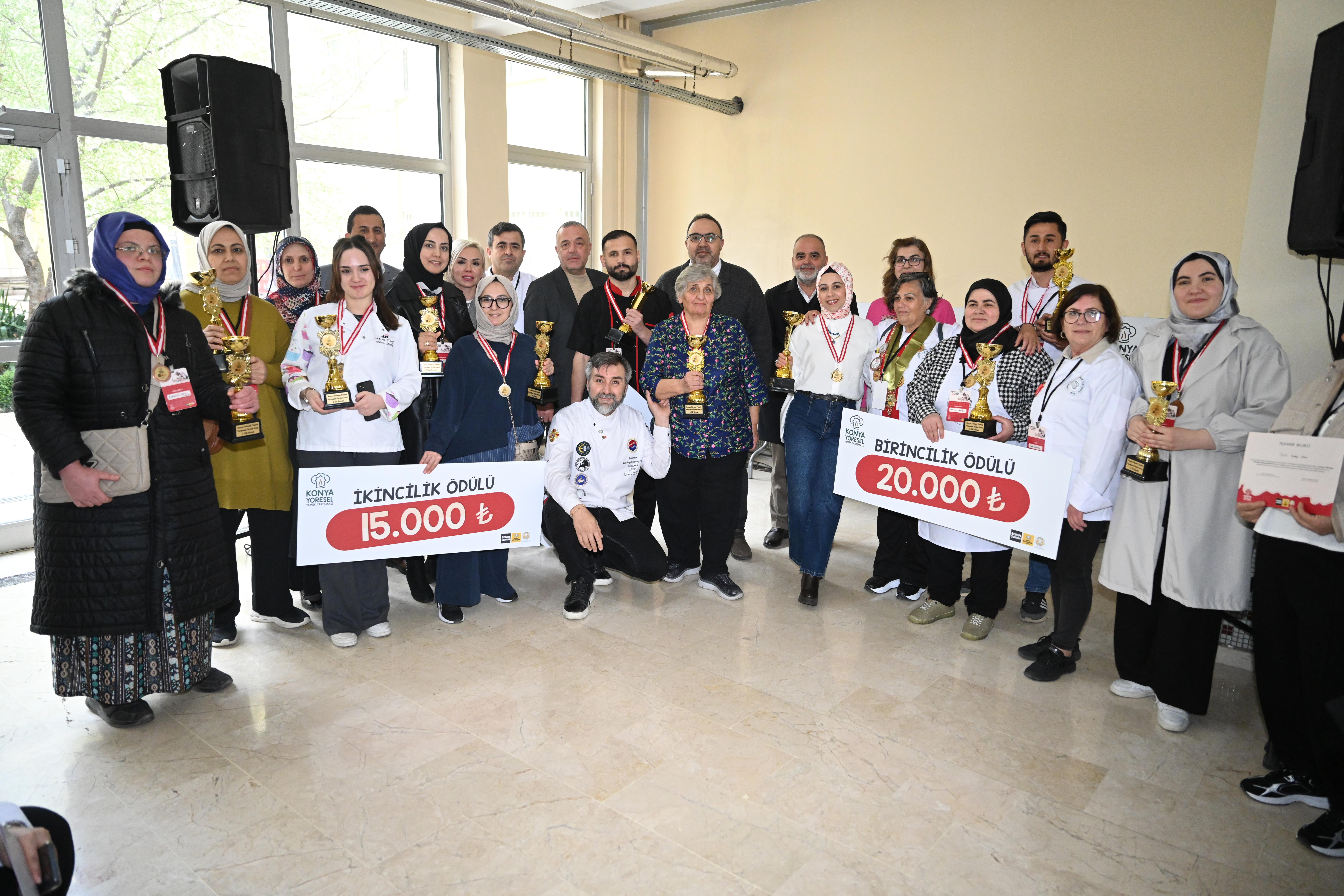 GELENEKSEL TARİFLERİN ÖZGÜN SUNUMLARLA HARMANLANDIĞI “KONYA YÖRESEL YEMEK YARIŞMASI” TAMAMLANDI