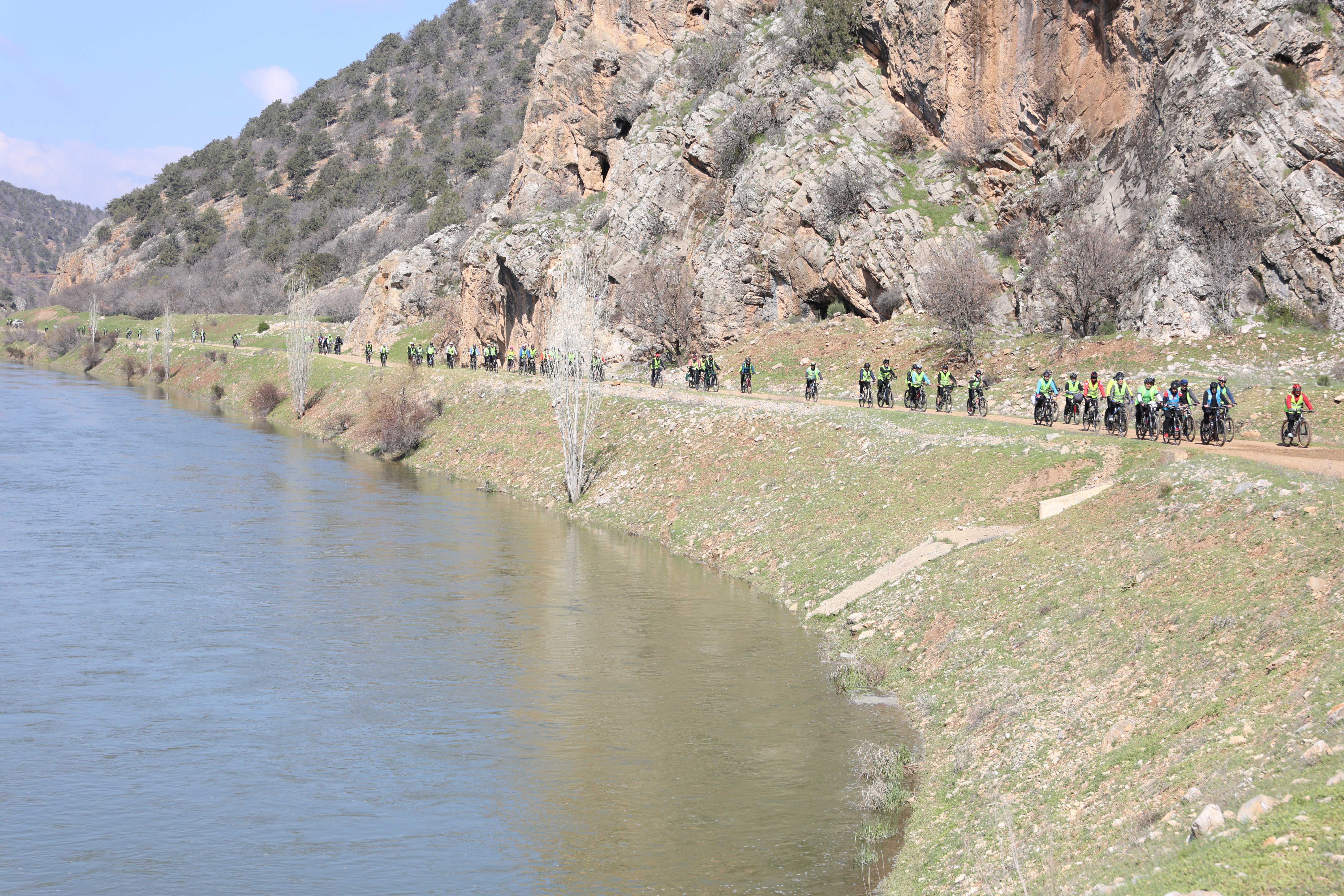 AVRUPA BİSİKLET BAŞKENTİ KONYA’DA PEDALLAR TARİHE VE DOĞAYA DÖNDÜ