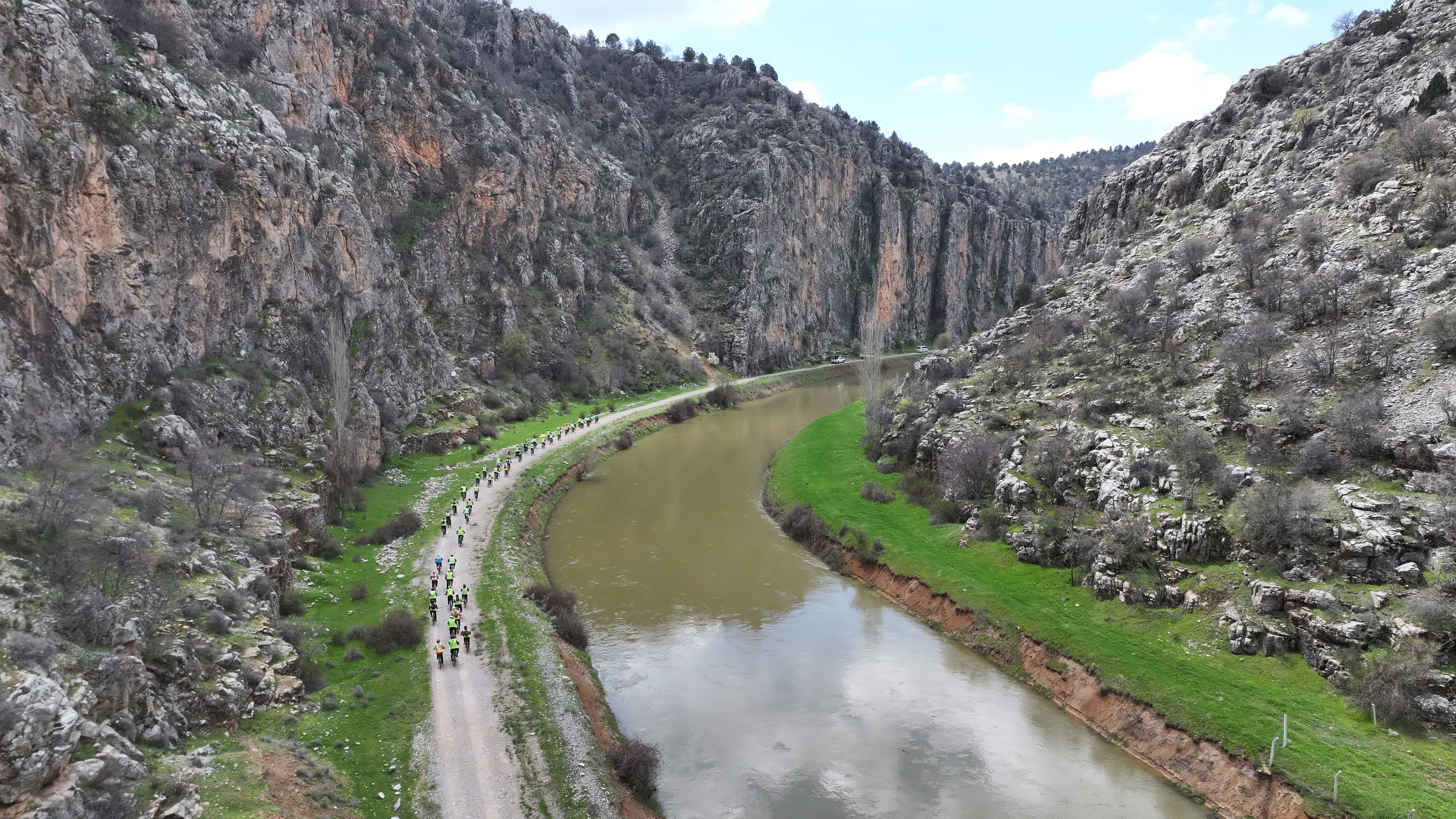 AVRUPA BİSİKLET BAŞKENTİ KONYA’DA PEDALLAR TARİHE VE DOĞAYA DÖNDÜ