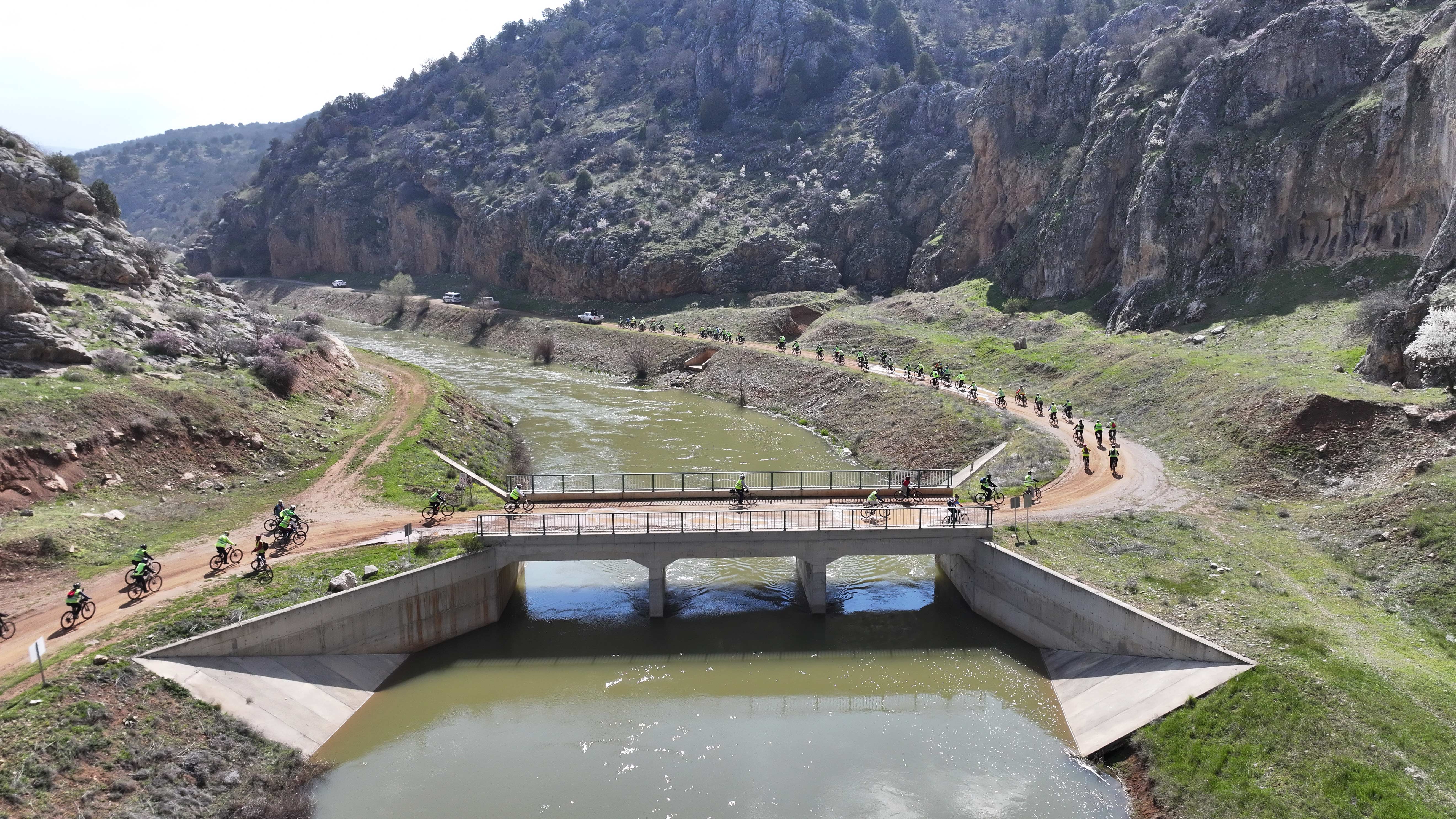 AVRUPA BİSİKLET BAŞKENTİ KONYA’DA PEDALLAR TARİHE VE DOĞAYA DÖNDÜ