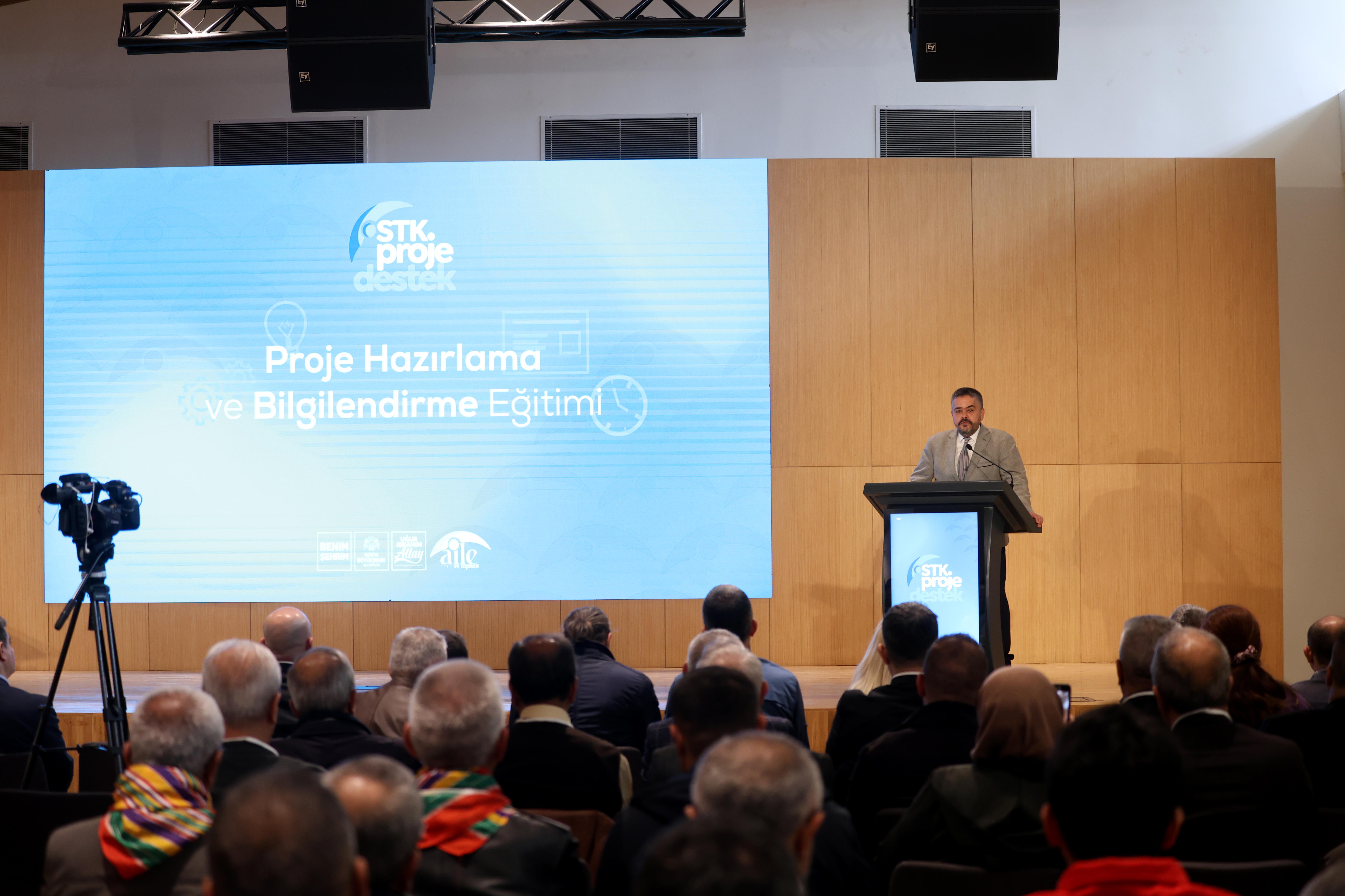 KONYA BÜYÜKŞEHİR BELEDİYESİ’NDEN STK’LARA PROJE VE HİBE EĞİTİMİ