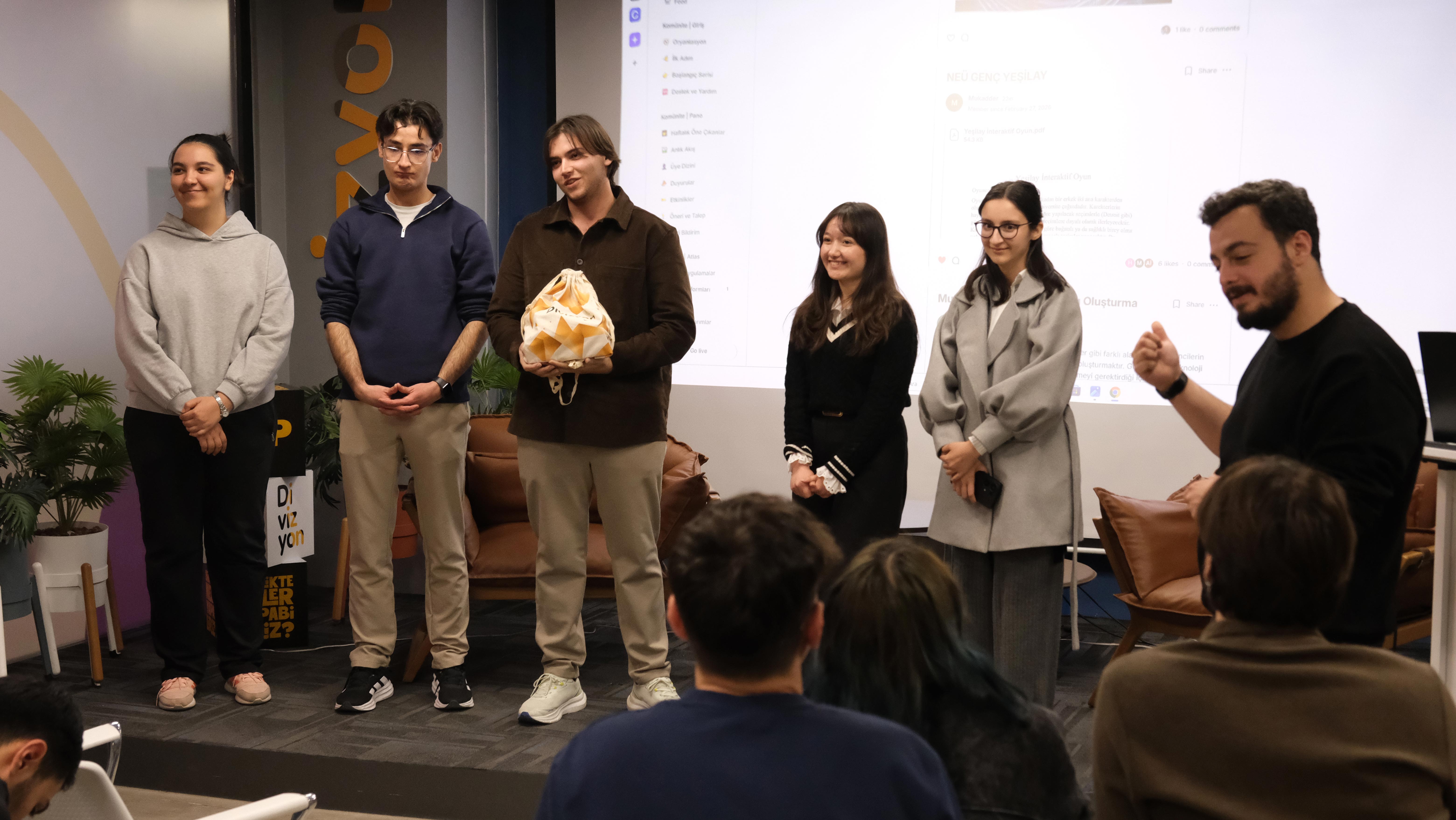 ÜNİVERSİTE GENÇLİĞİ KONYA BÜYÜKŞEHİR’İN GENÇLİK HAMLESİ DİVİZYON’LA GELİŞİYOR