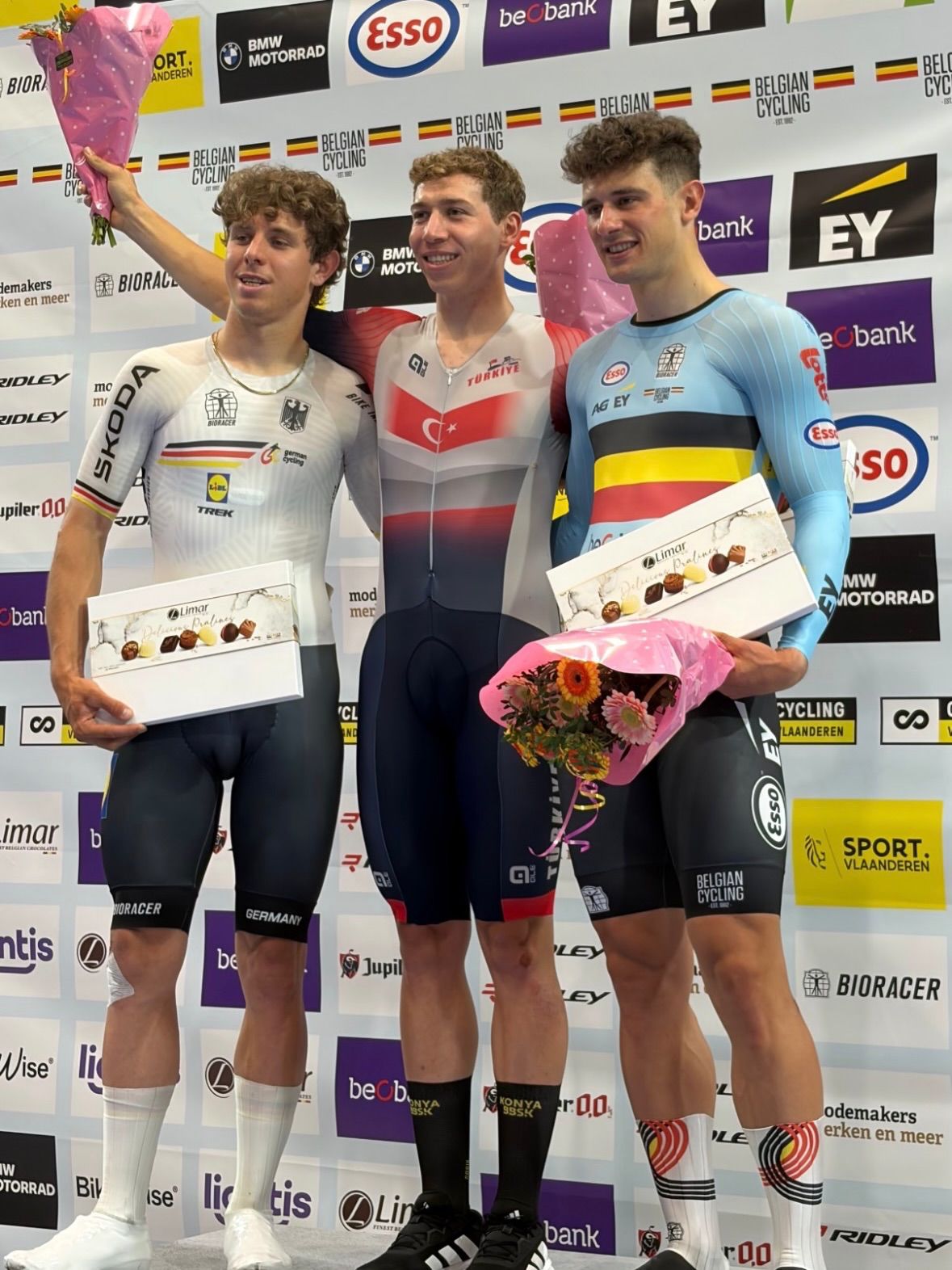 BİSİKLETTE KONYA BÜYÜKŞEHİR RÜZGARI SÜRÜYOR