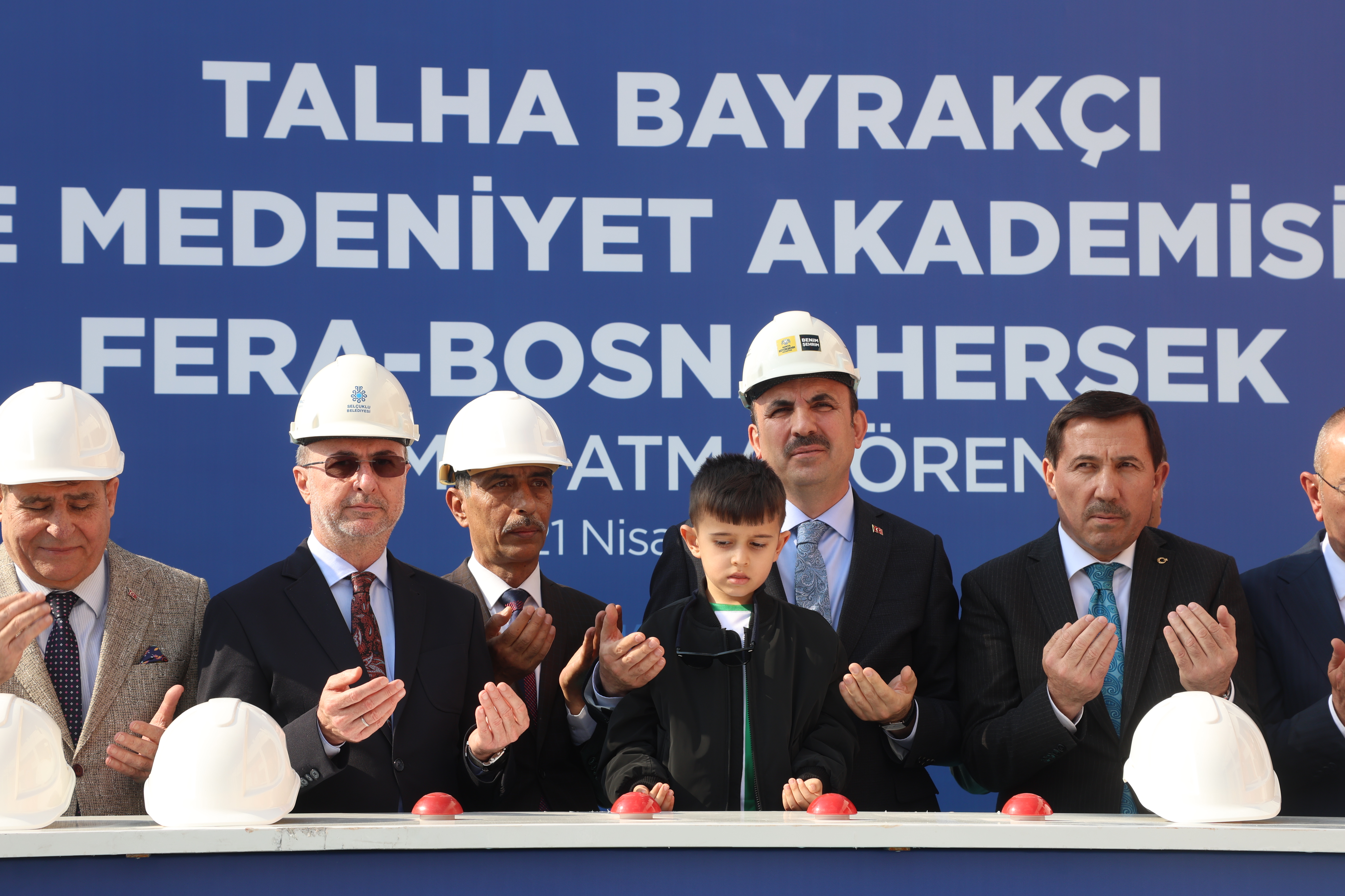 BAŞKAN ALTAY, TALHA BAYRAKÇI LİMA’NIN İŞ BAŞLANGICINI YAPARAK, BOSNA HERSEK FERA’NIN TEMELİNİ ATTI