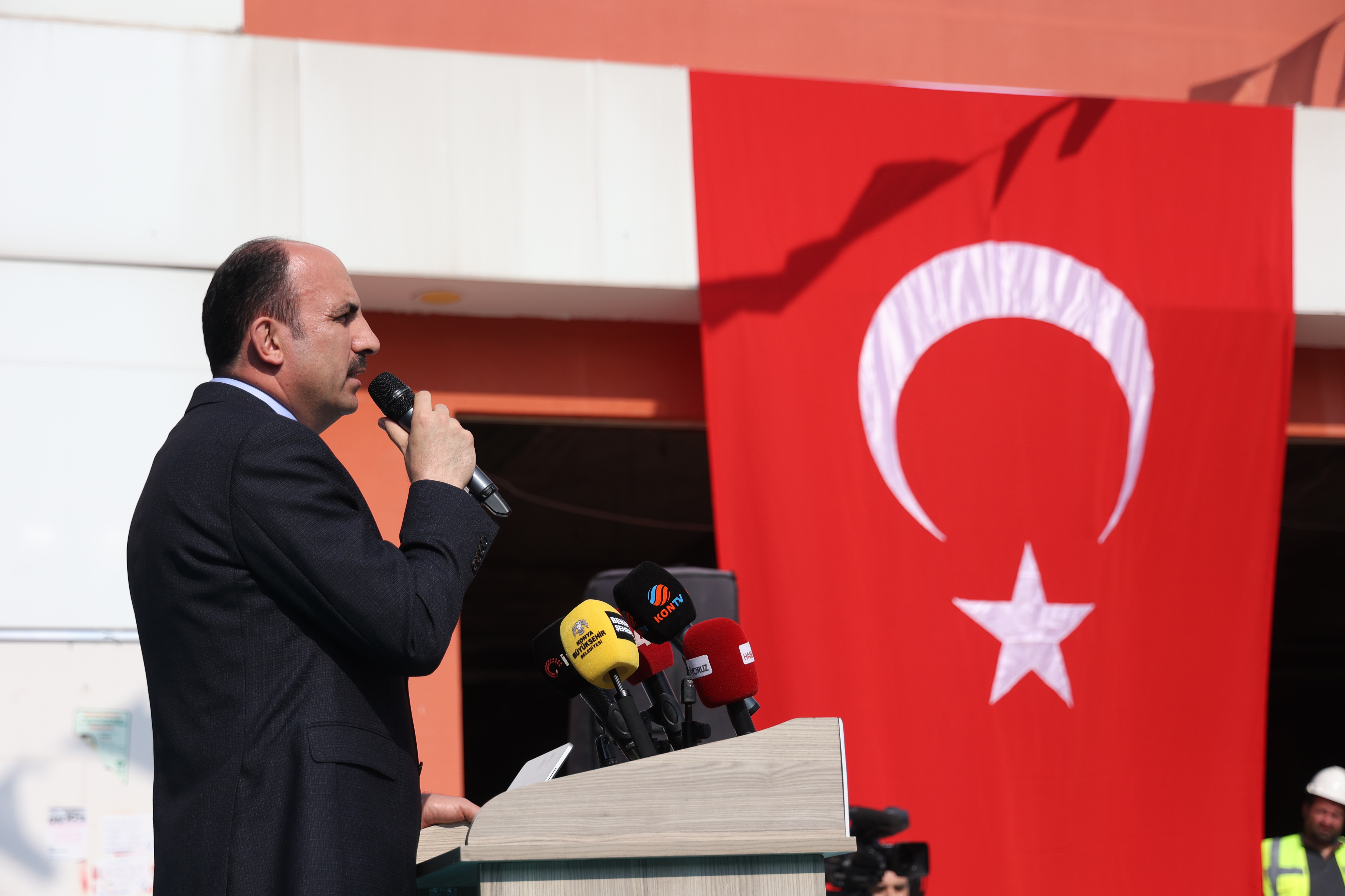 BAŞKAN ALTAY, TALHA BAYRAKÇI LİMA’NIN İŞ BAŞLANGICINI YAPARAK, BOSNA HERSEK FERA’NIN TEMELİNİ ATTI