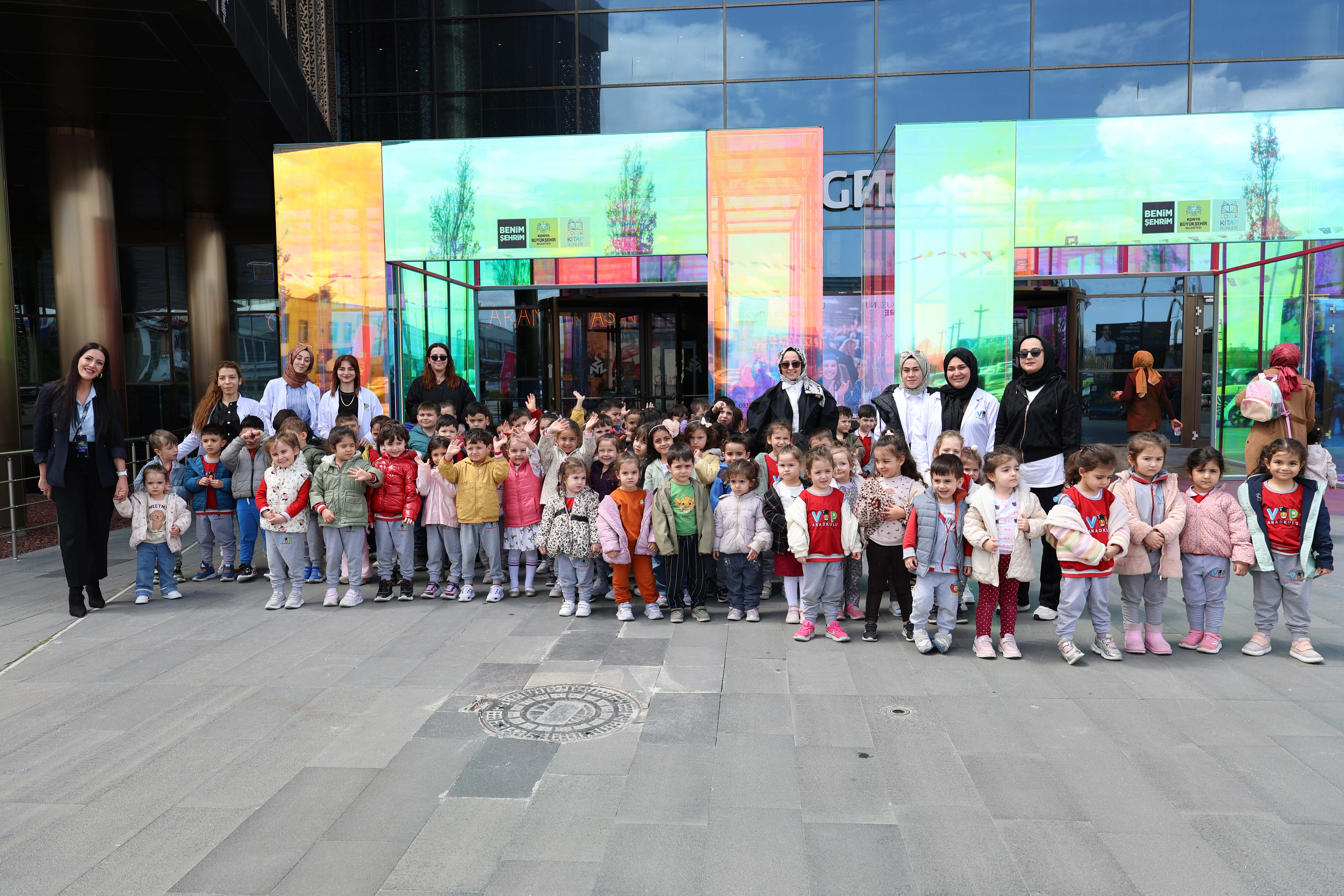 KONYA’DA “2. ÇOCUK KİTAP GÜNLERİ” COŞKUSU SÜRÜYOR