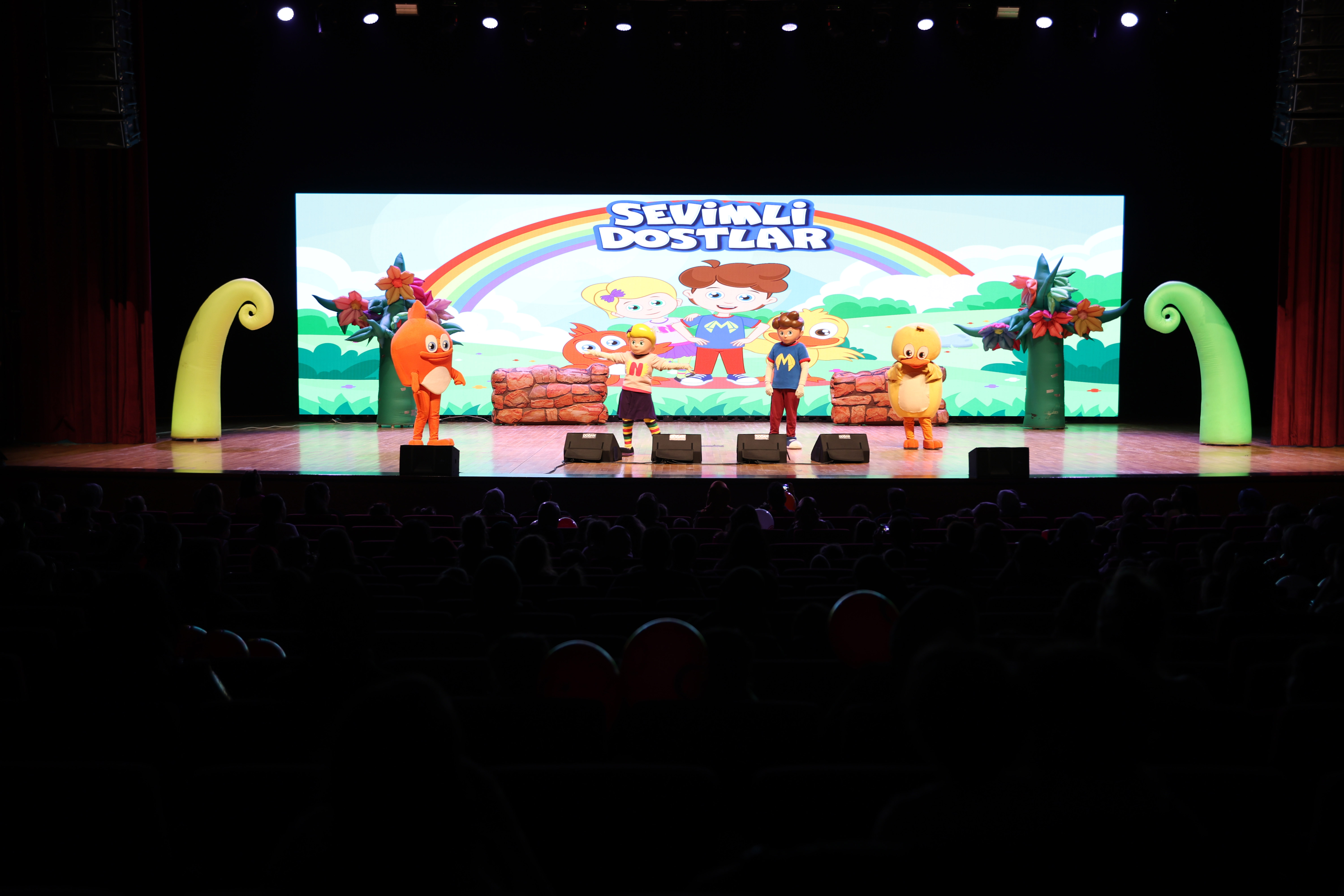 BAŞKAN ALTAY, 2. KONYA ÇOCUK KİTAP GÜNLERİ’NE KATILAN VE KATKI SUNAN HERKESE TEŞEKKÜR ETTİ