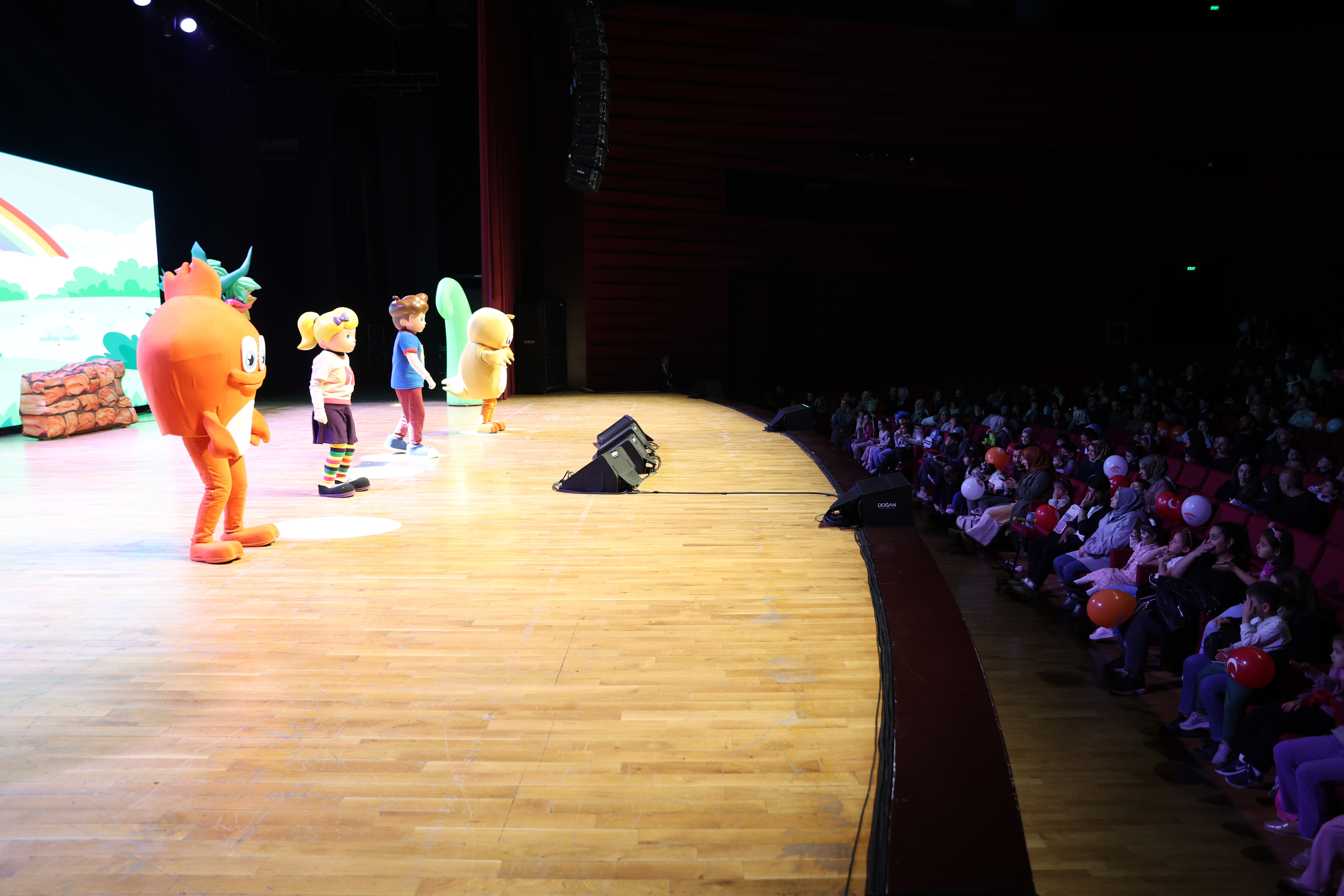 BAŞKAN ALTAY, 2. KONYA ÇOCUK KİTAP GÜNLERİ’NE KATILAN VE KATKI SUNAN HERKESE TEŞEKKÜR ETTİ