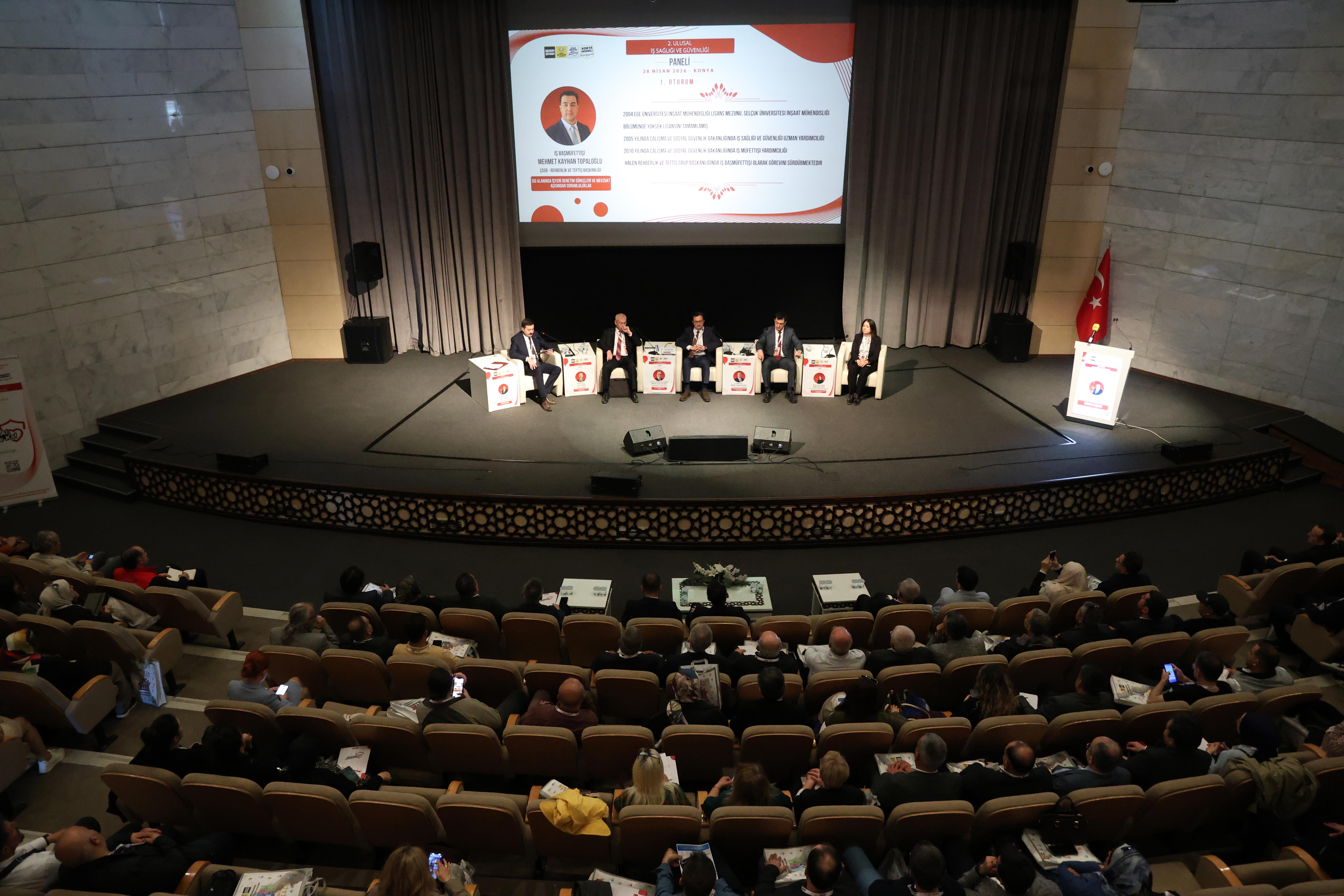 KONYA BÜYÜKŞEHİR, 2. ULUSAL İŞ SAĞLIĞI VE GÜVENLİĞİ PANELİ DÜZENLEDİ