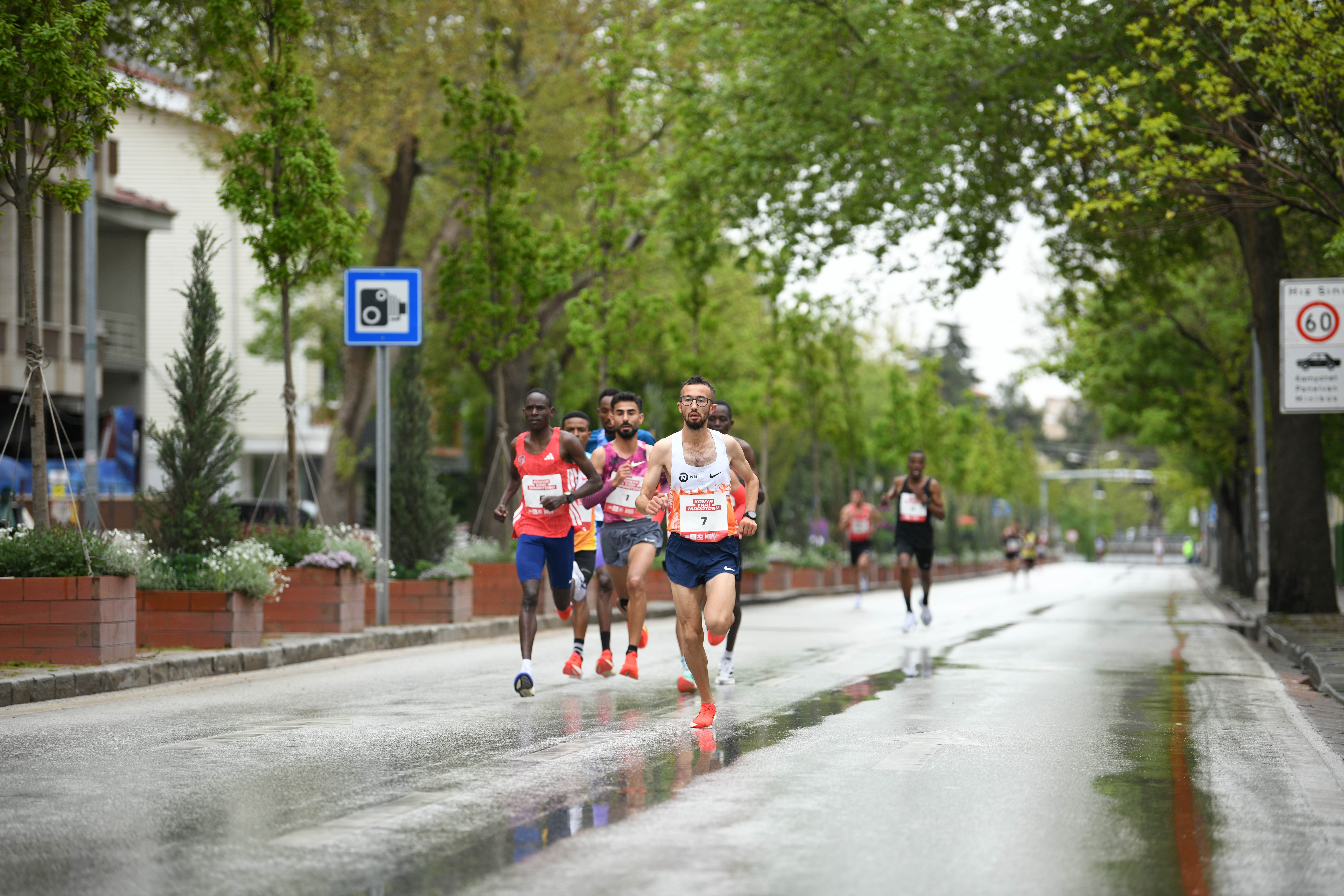 5. ULUSLARARASI KONYA YARI MARATONU’NDA DÜNYANIN RİTMİ KONYA’DA ATTI