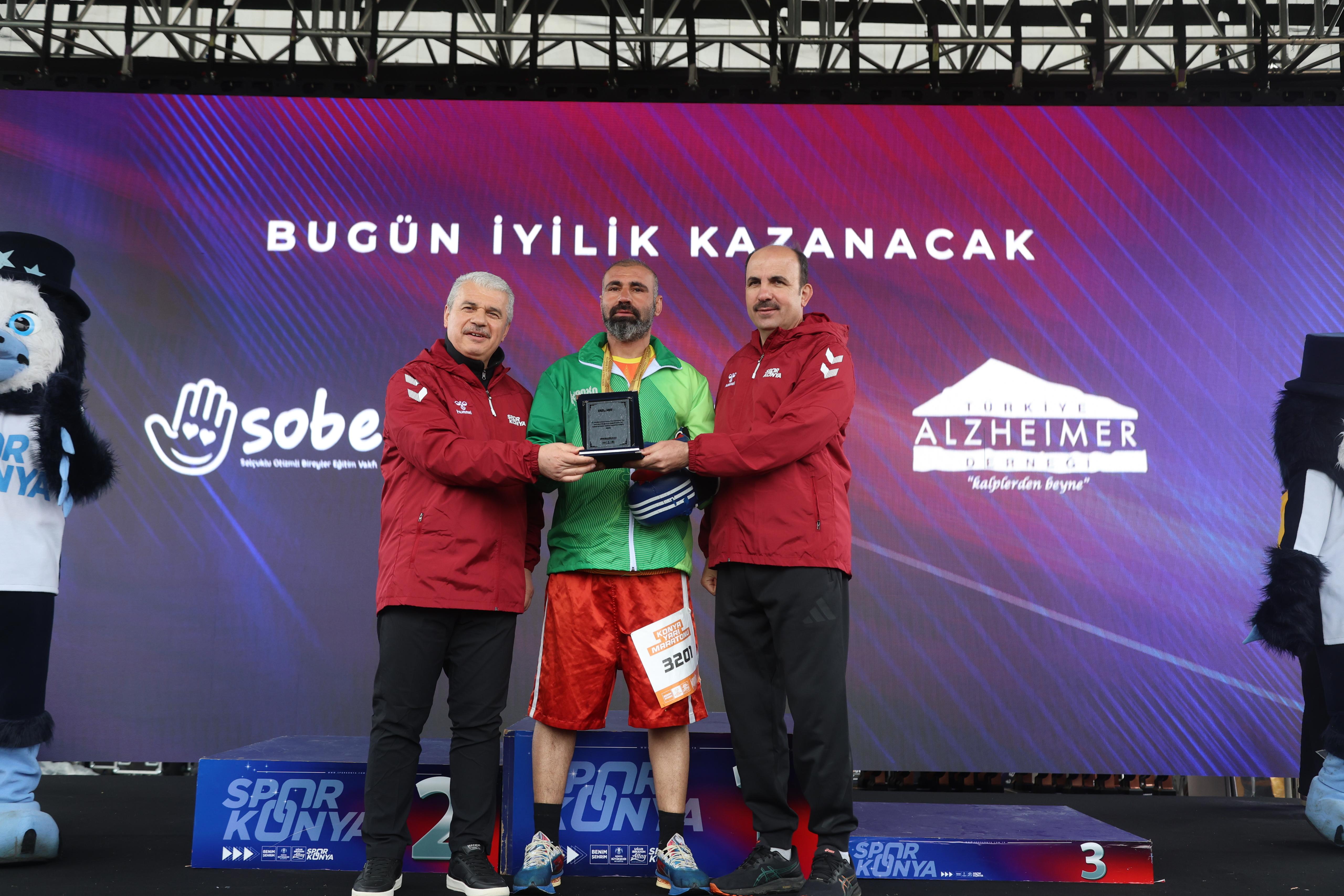5. ULUSLARARASI KONYA YARI MARATONU’NDA DÜNYANIN RİTMİ KONYA’DA ATTI