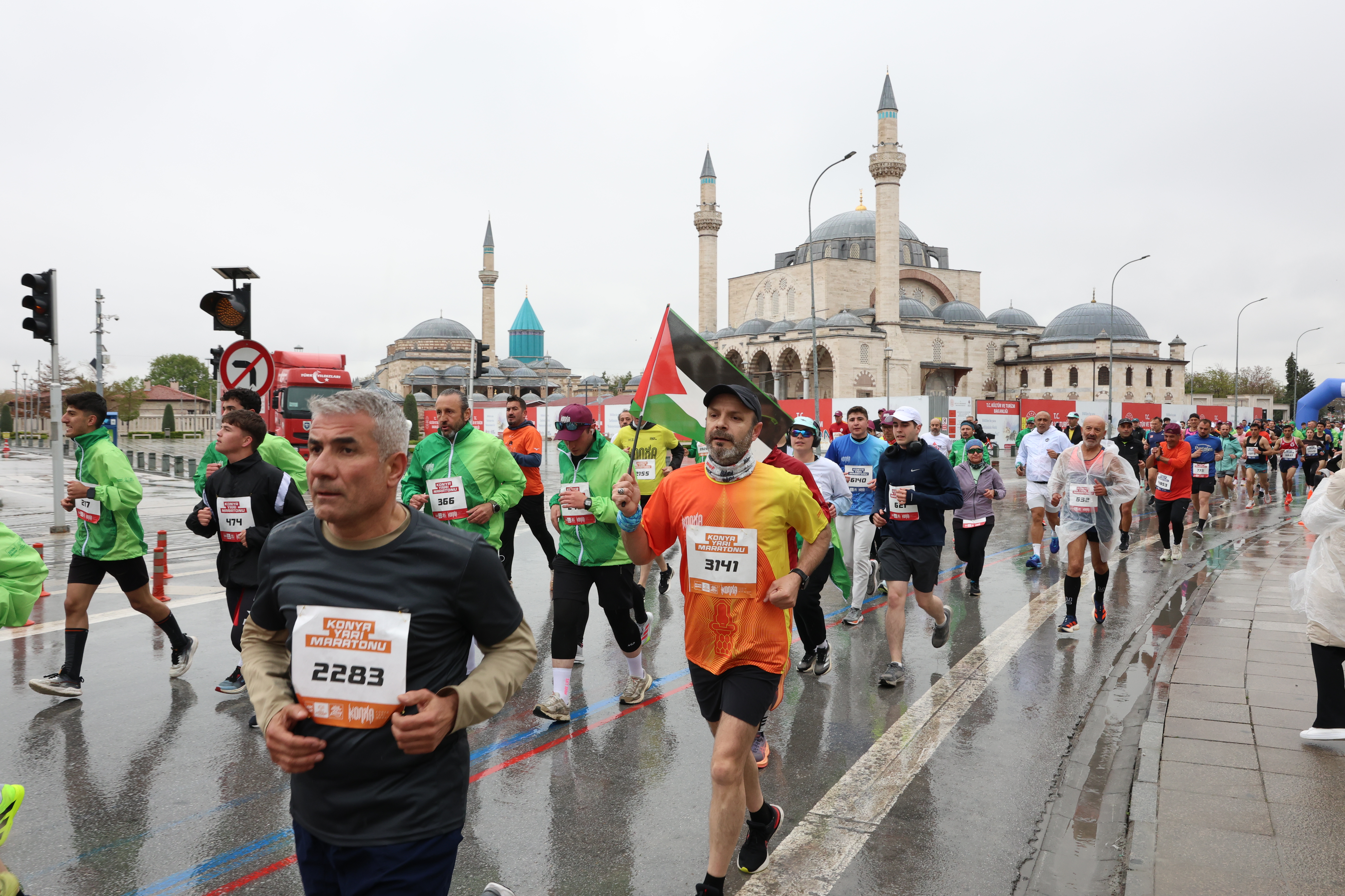5. ULUSLARARASI KONYA YARI MARATONU’NDA DÜNYANIN RİTMİ KONYA’DA ATTI
