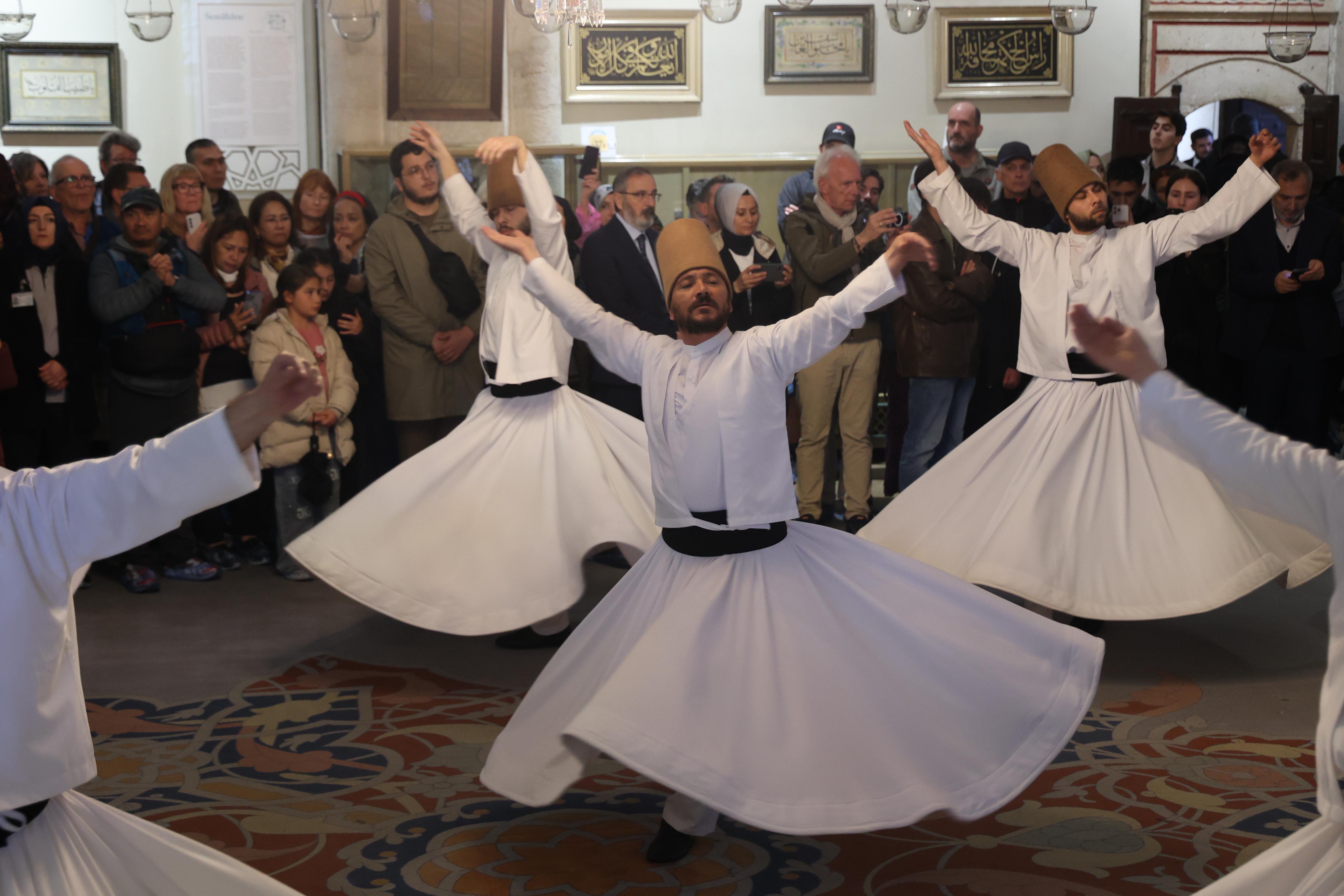 HZ. MEVLANA VE AİLESİNİN KONYA’YA GELİŞİNİN 798. YILI KUTLANIYOR