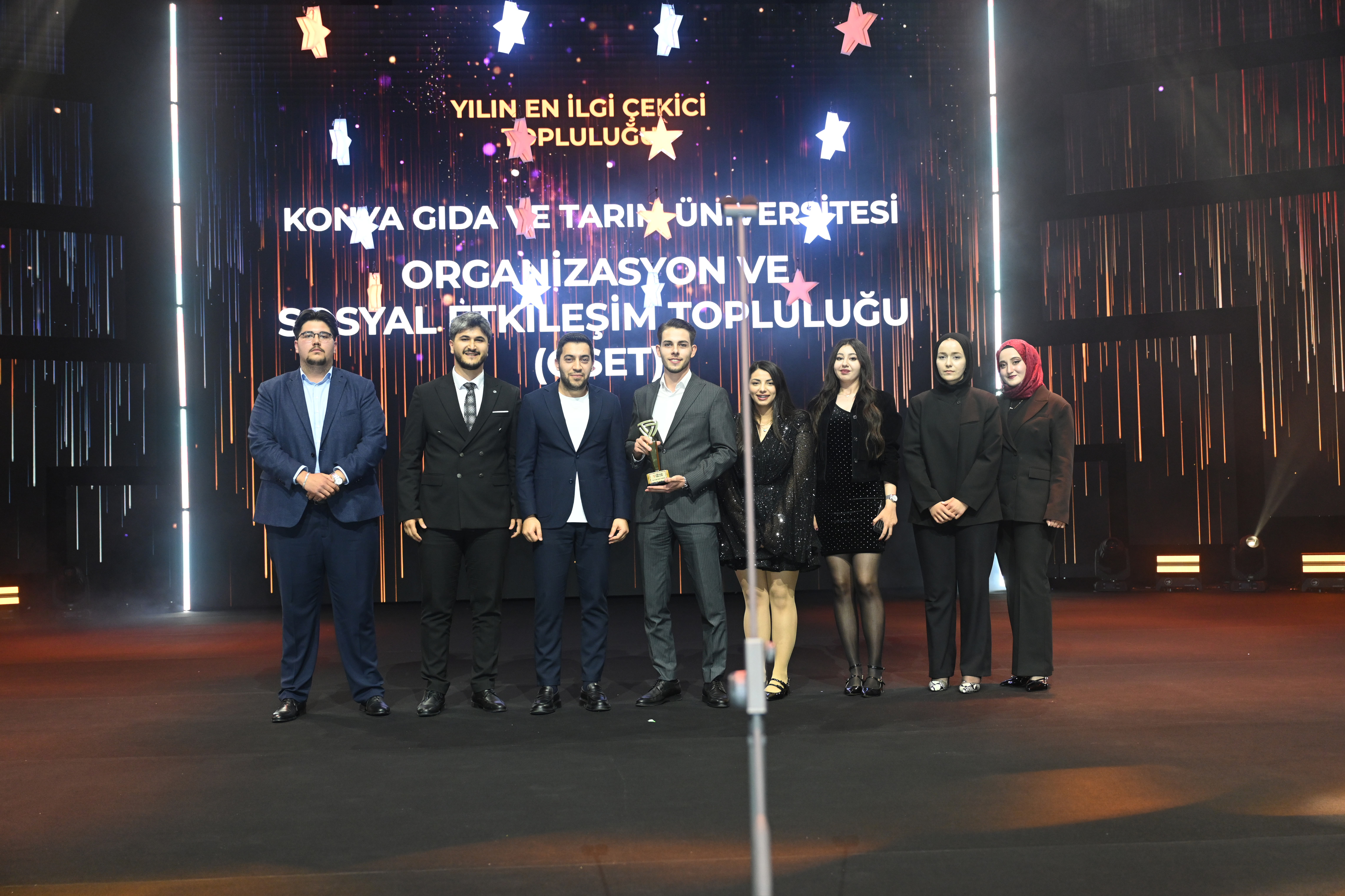 2. GENÇLİK MECLİSİ TOPLULUK ÖDÜLLERİ SAHİPLERİNİ BULDU