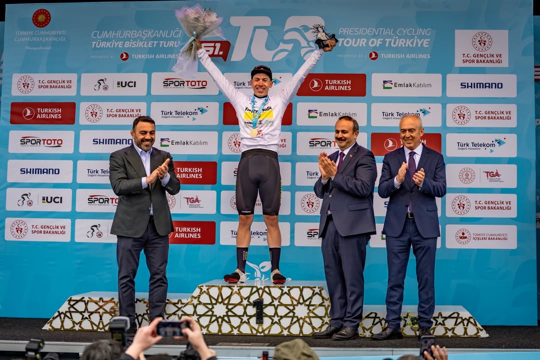 KONYA BÜYÜKŞEHİRLİ PEDALLAR, CUMHURBAŞKANLIĞI BİSİKLET TURU’NDA GÖZ DOLDURDU