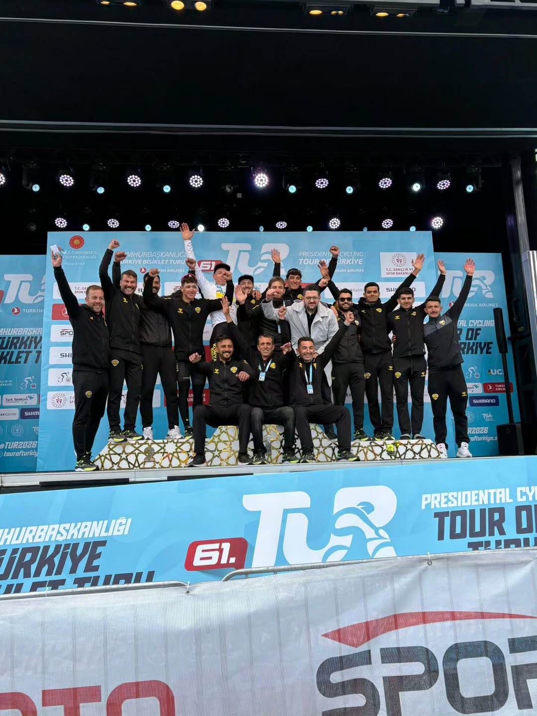 KONYA BÜYÜKŞEHİRLİ PEDALLAR, CUMHURBAŞKANLIĞI BİSİKLET TURU’NDA GÖZ DOLDURDU