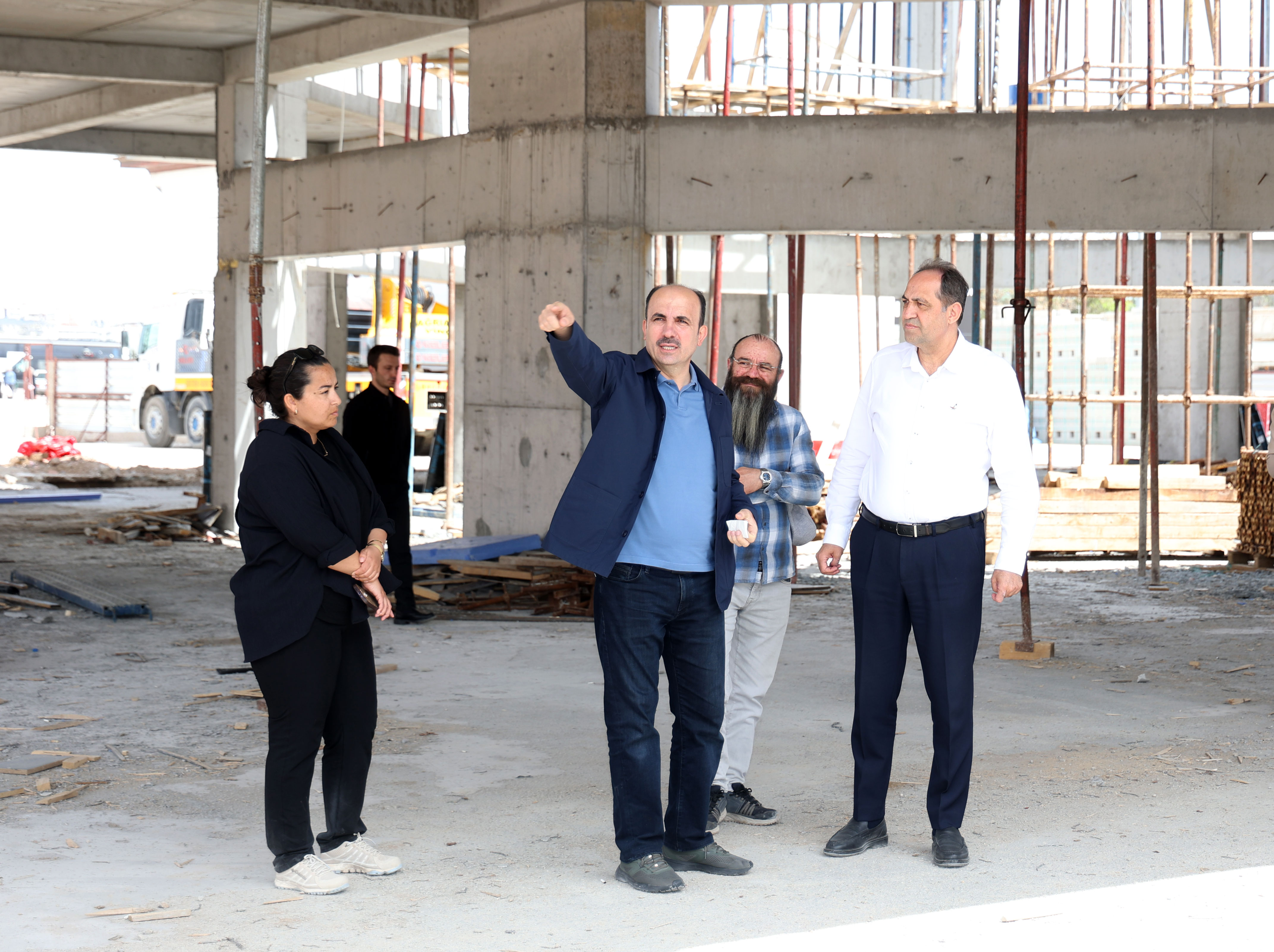 BAŞKAN ALTAY: “TÜRBE ARKASI KONYA'YA YAKIŞIR BİR HALE DÖNÜŞECEK”