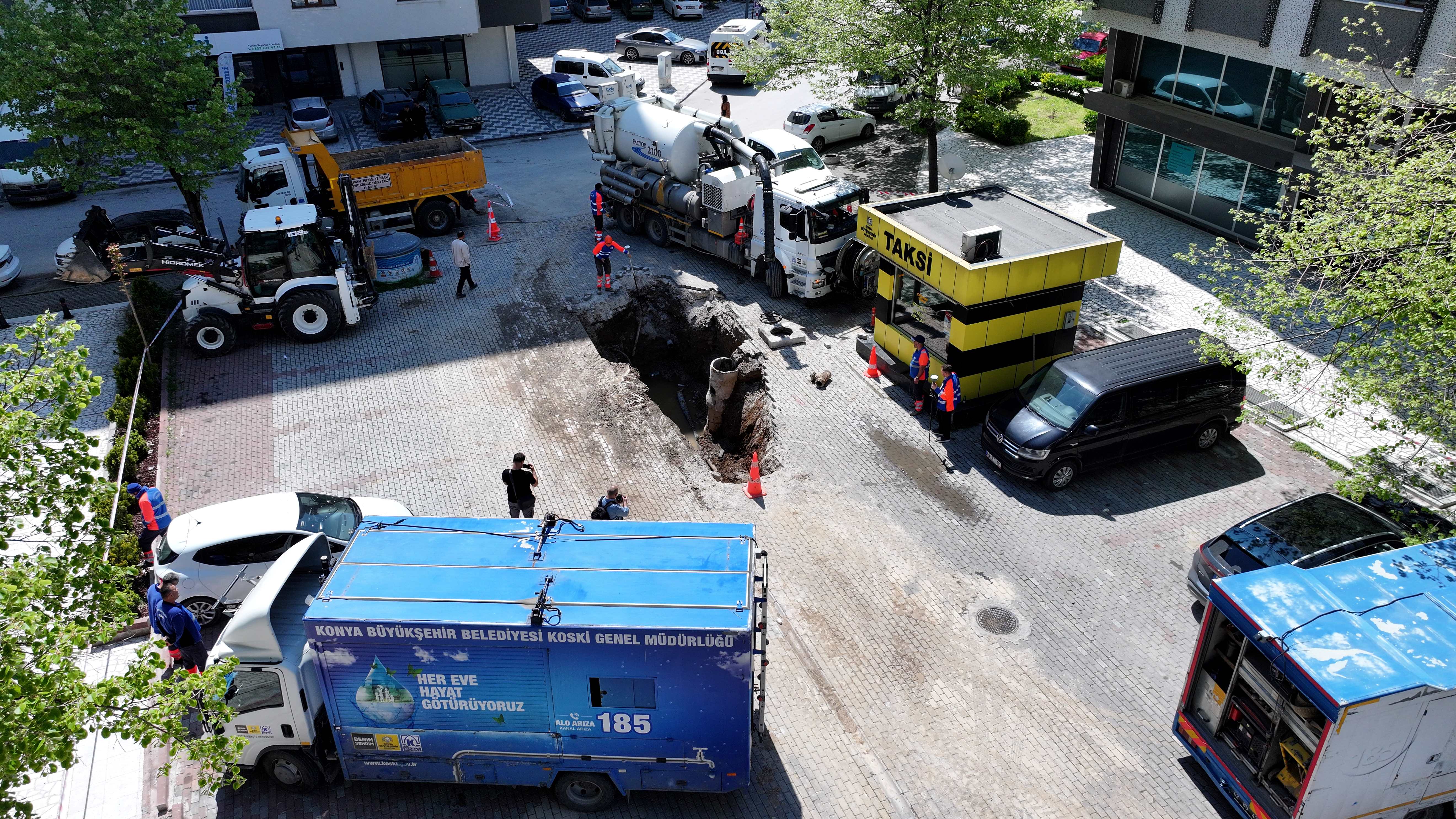 KONYA BÜYÜKŞEHİR, KOSKİCBS İLE DÜNYANIN ÇEVRESİNDEN DAHA UZUN ALTYAPI HATTINI DİJİTALDE YÖNETİYOR