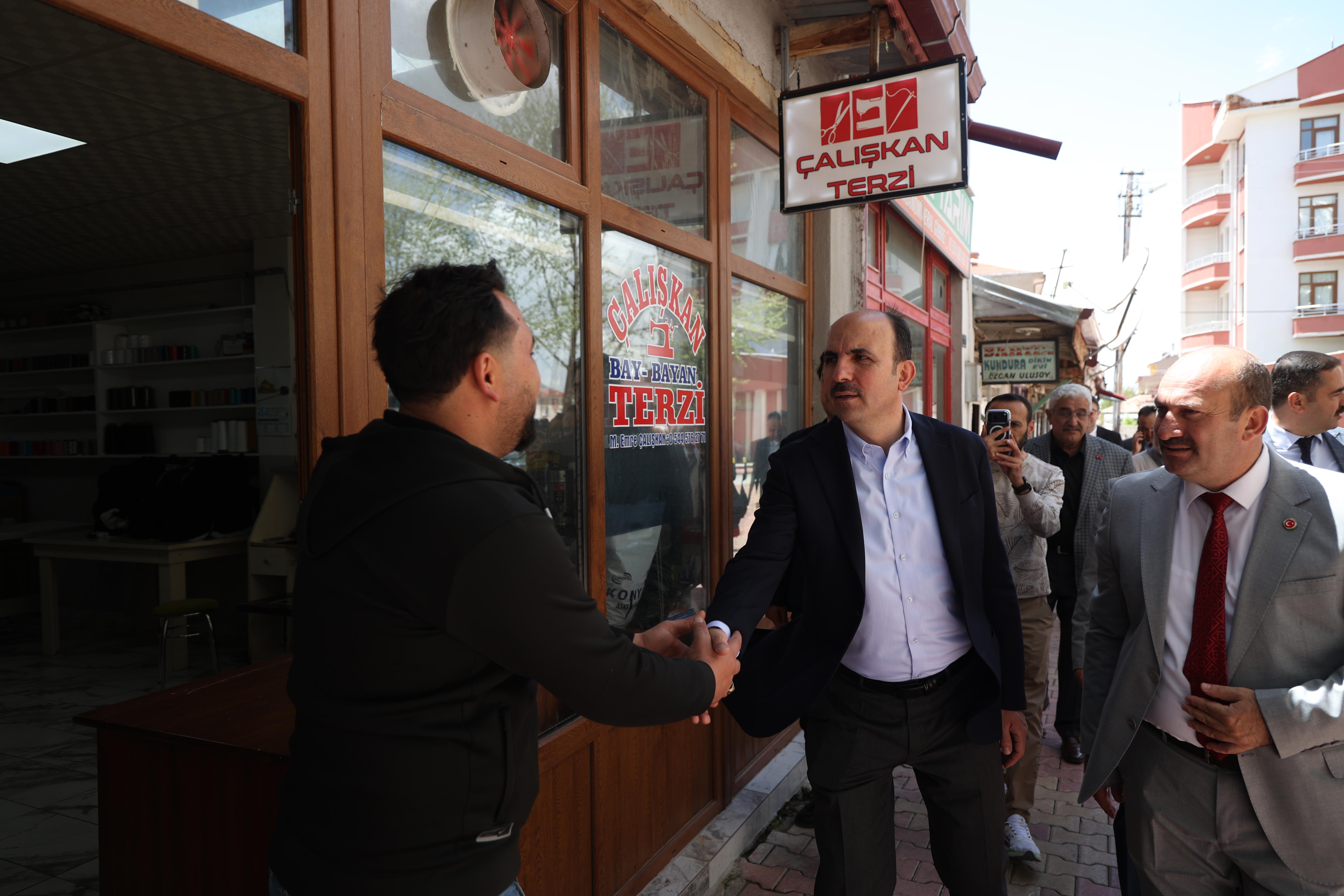 BAŞKAN ALTAY SARAYÖNÜ’NDE VATANDAŞLARLA BULUŞTU