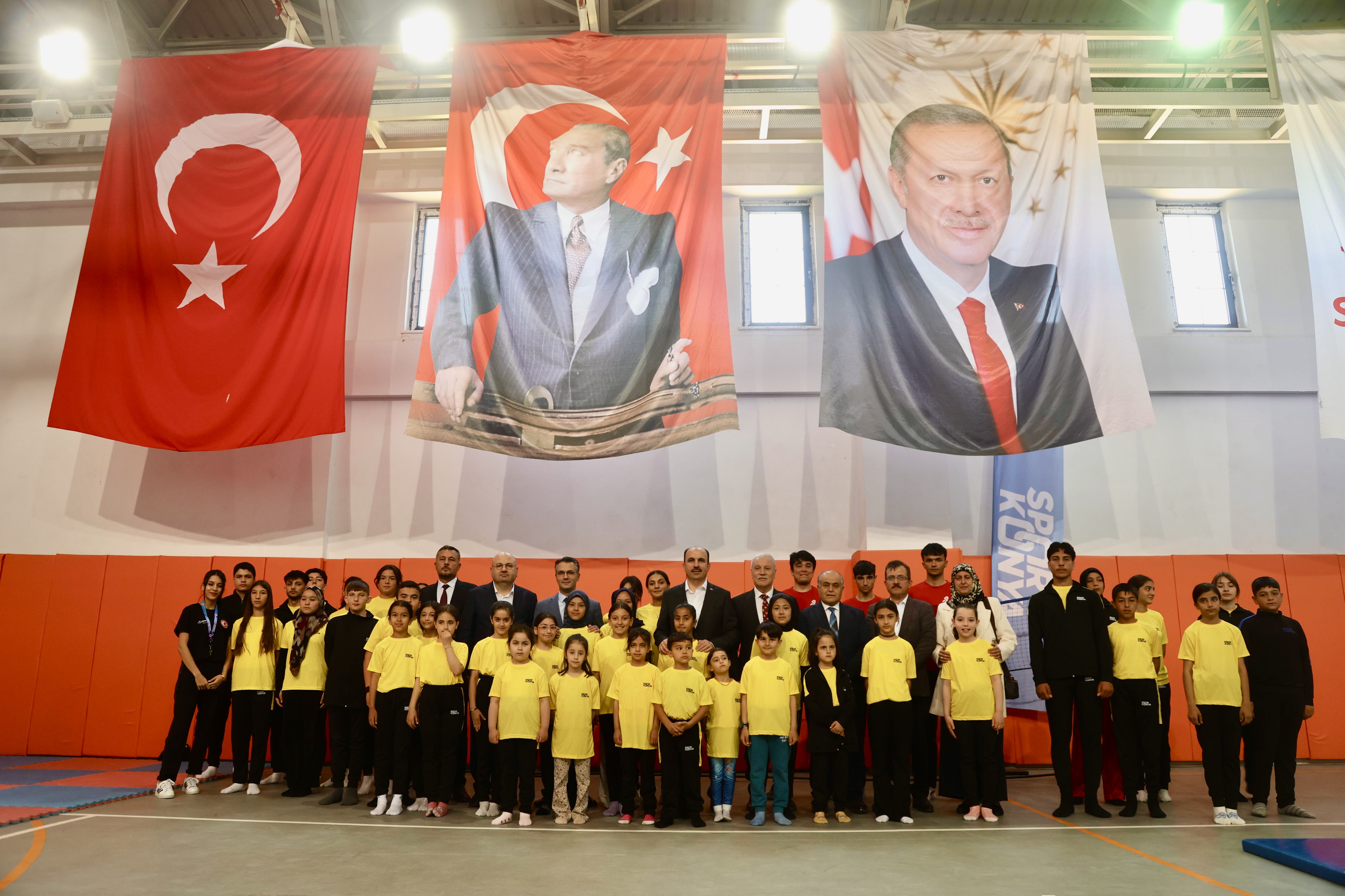 BAŞKAN ALTAY CİHANBEYLİ VE KULU’YU ZİYARET ETTİ, KULU İTFAİYE MERKEZİ’NİN TEMELİNİ ATTI