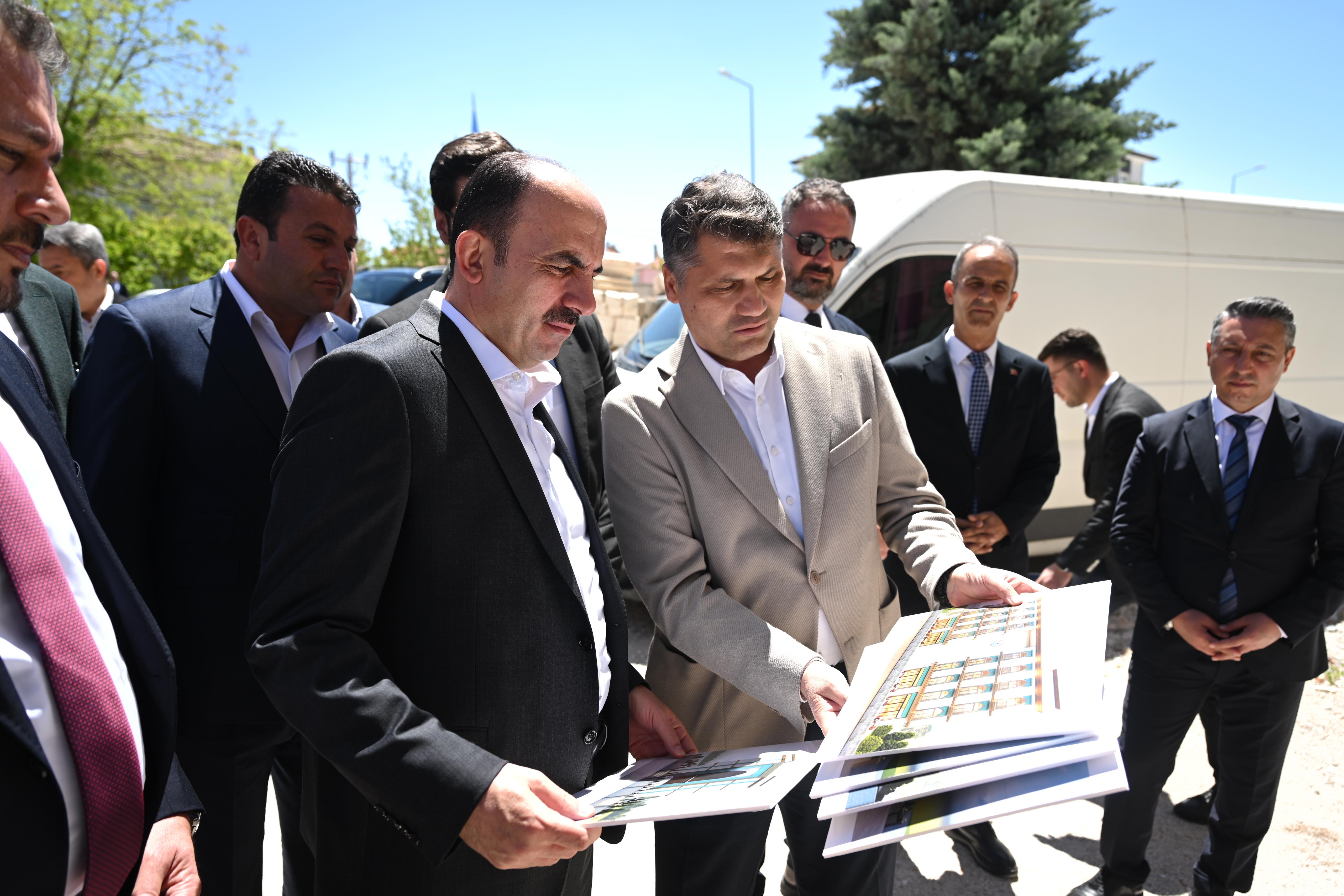 BAŞKAN ALTAY CİHANBEYLİ VE KULU’YU ZİYARET ETTİ, KULU İTFAİYE MERKEZİ’NİN TEMELİNİ ATTI