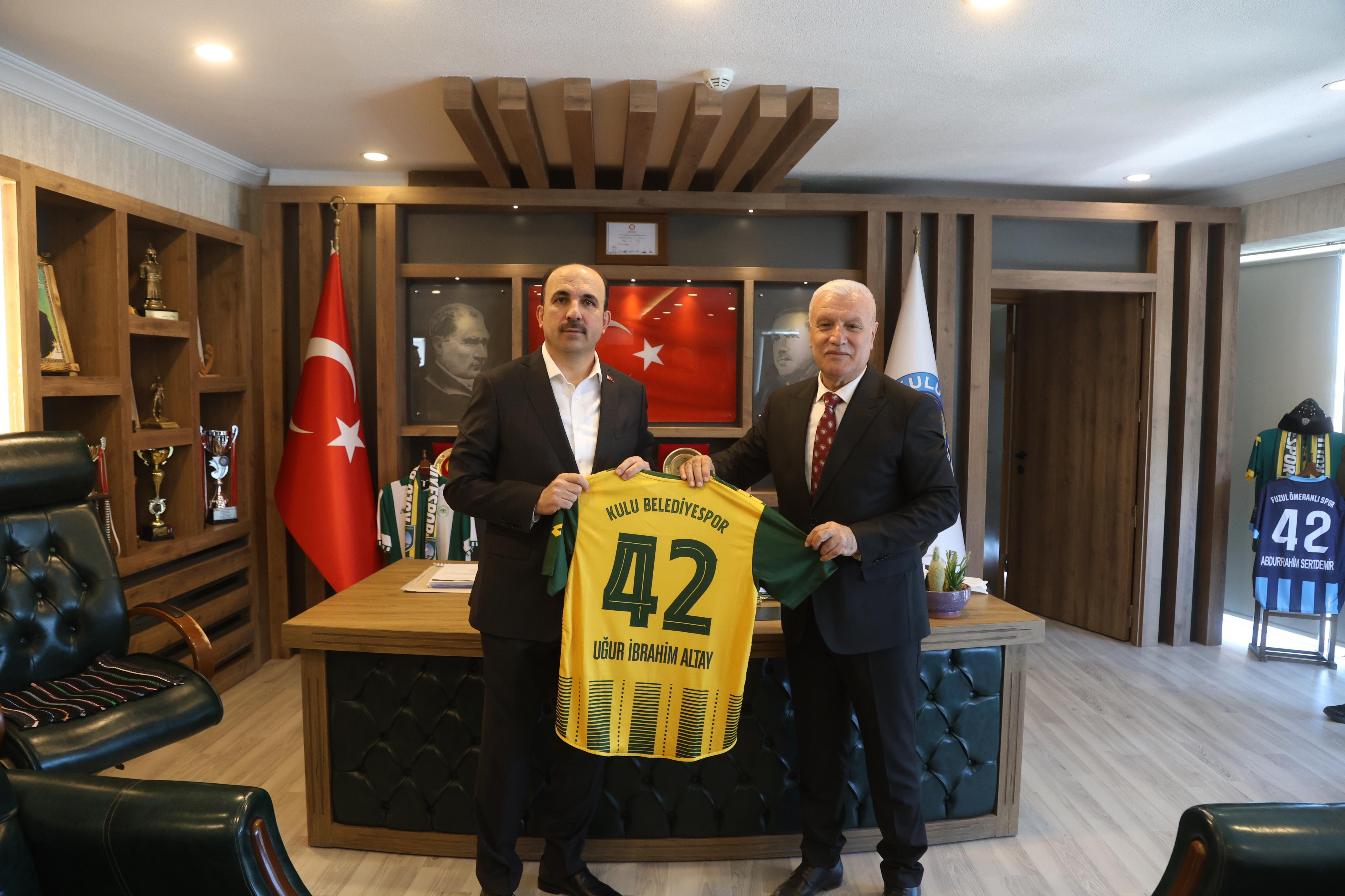 BAŞKAN ALTAY CİHANBEYLİ VE KULU’YU ZİYARET ETTİ, KULU İTFAİYE MERKEZİ’NİN TEMELİNİ ATTI