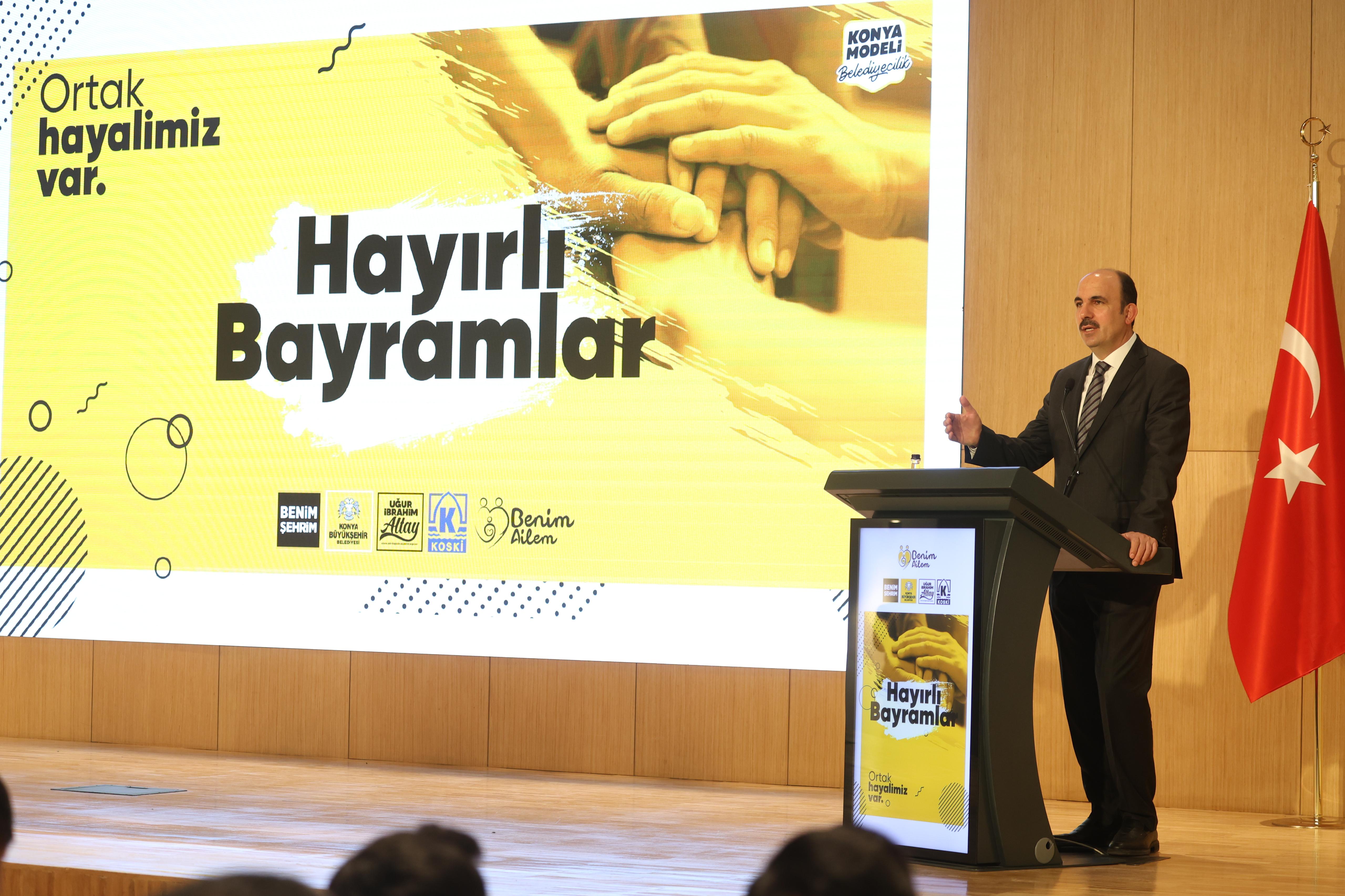 BAŞKAN ALTAY BÜYÜKŞEHİR VE KOSKİ PERSONELİYLE BAYRAMLAŞTI
