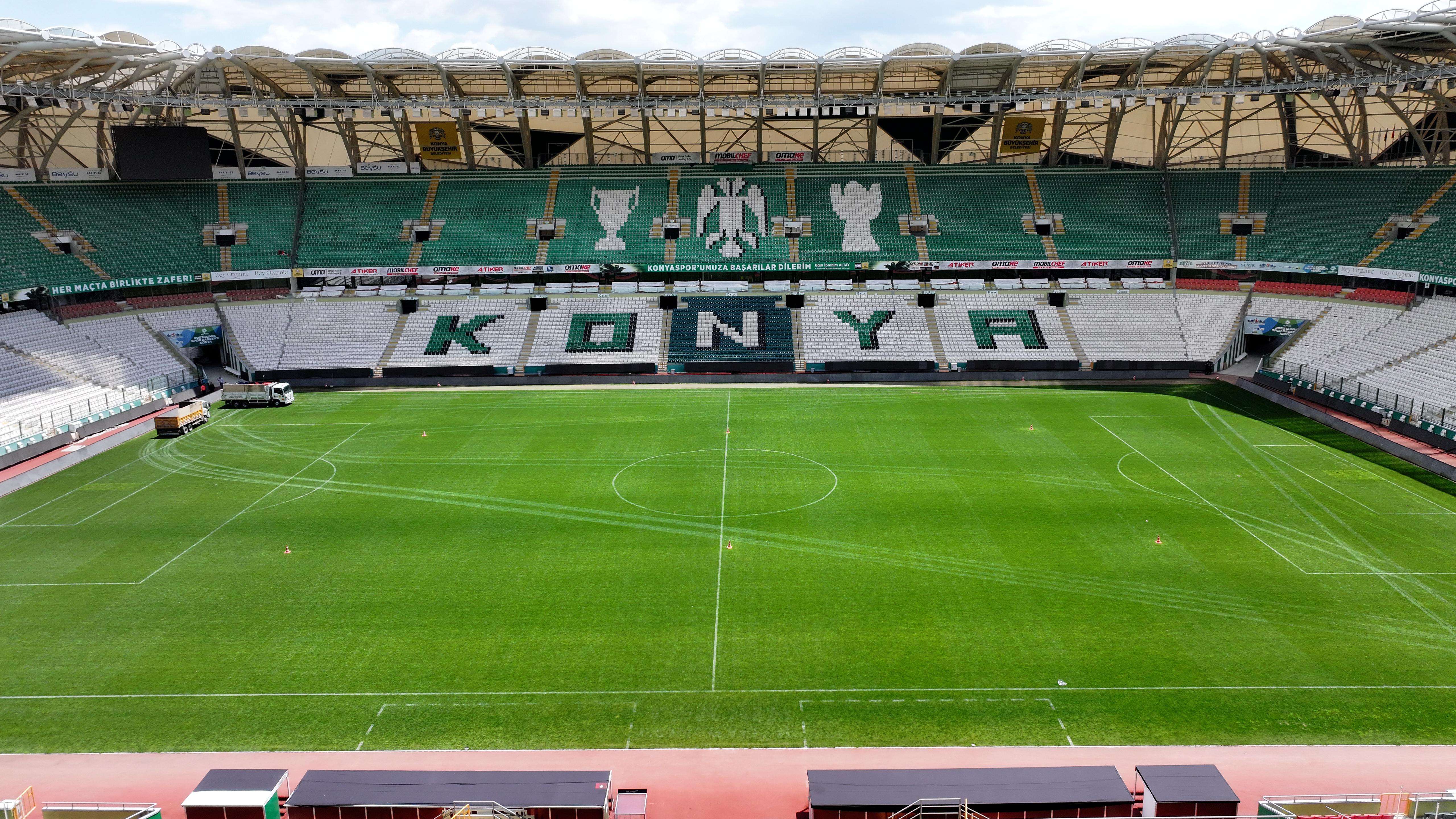 BAŞKAN ALTAY, KONYA BÜYÜKŞEHİR STADYUMU’NUN ZEMİNİNDE RENOVASYON ÇALIŞMASI BAŞLATTIKLARINI AÇIKLADI