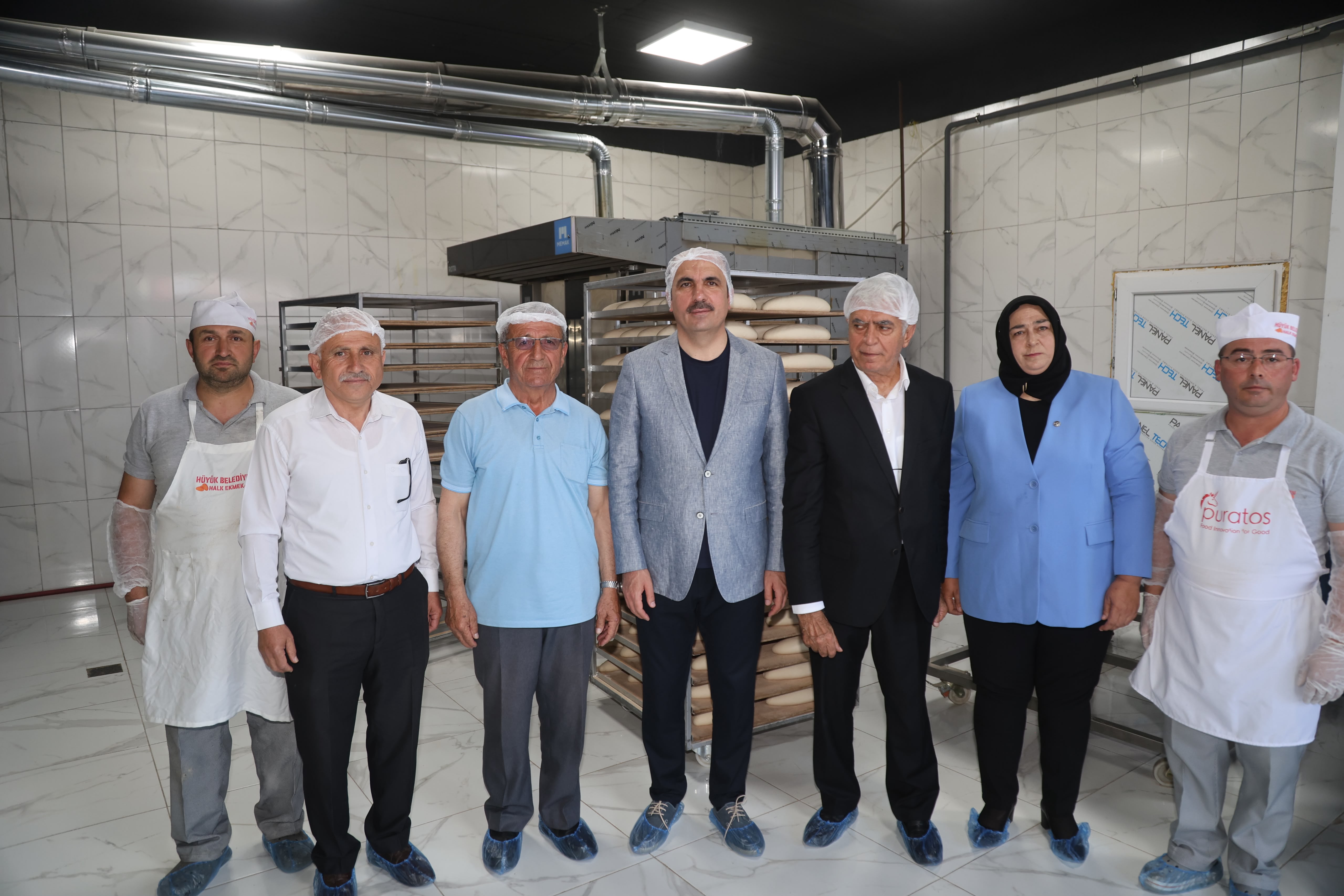 BAŞKAN ALTAY HÜYÜK VE DERBENT’TE ESNAFLA, VATANDAŞLA VE GENÇLERLE BULUŞTU