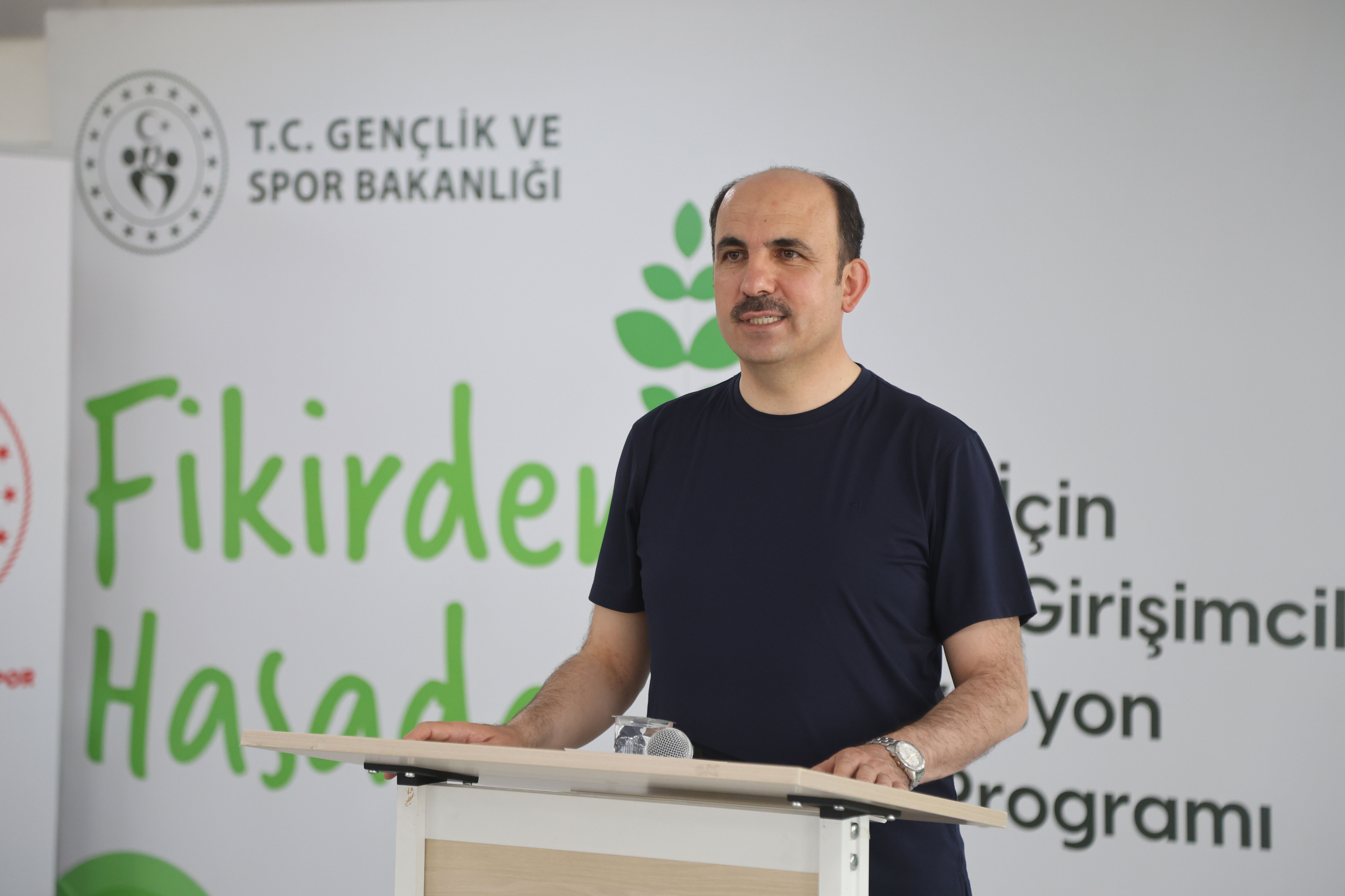 BAŞKAN ALTAY HÜYÜK VE DERBENT’TE ESNAFLA, VATANDAŞLA VE GENÇLERLE BULUŞTU