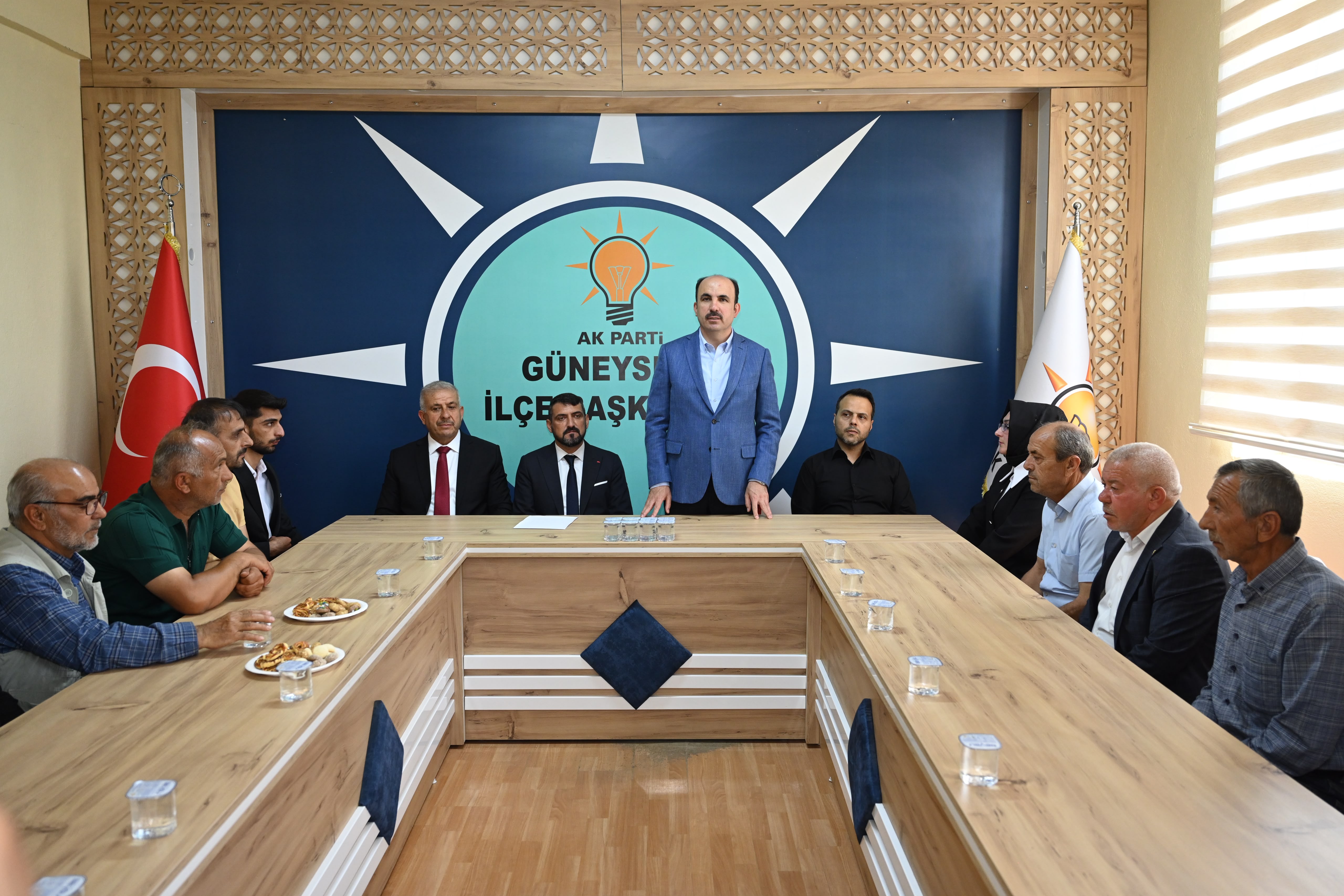 BAŞKAN ALTAY GÜNEYSINIR VE BOZKIR’DA VATANDAŞLARLA BULUŞTU, BOZKIR GRUP SUYU PROJESİ’NİN AÇILIŞI YAPTI