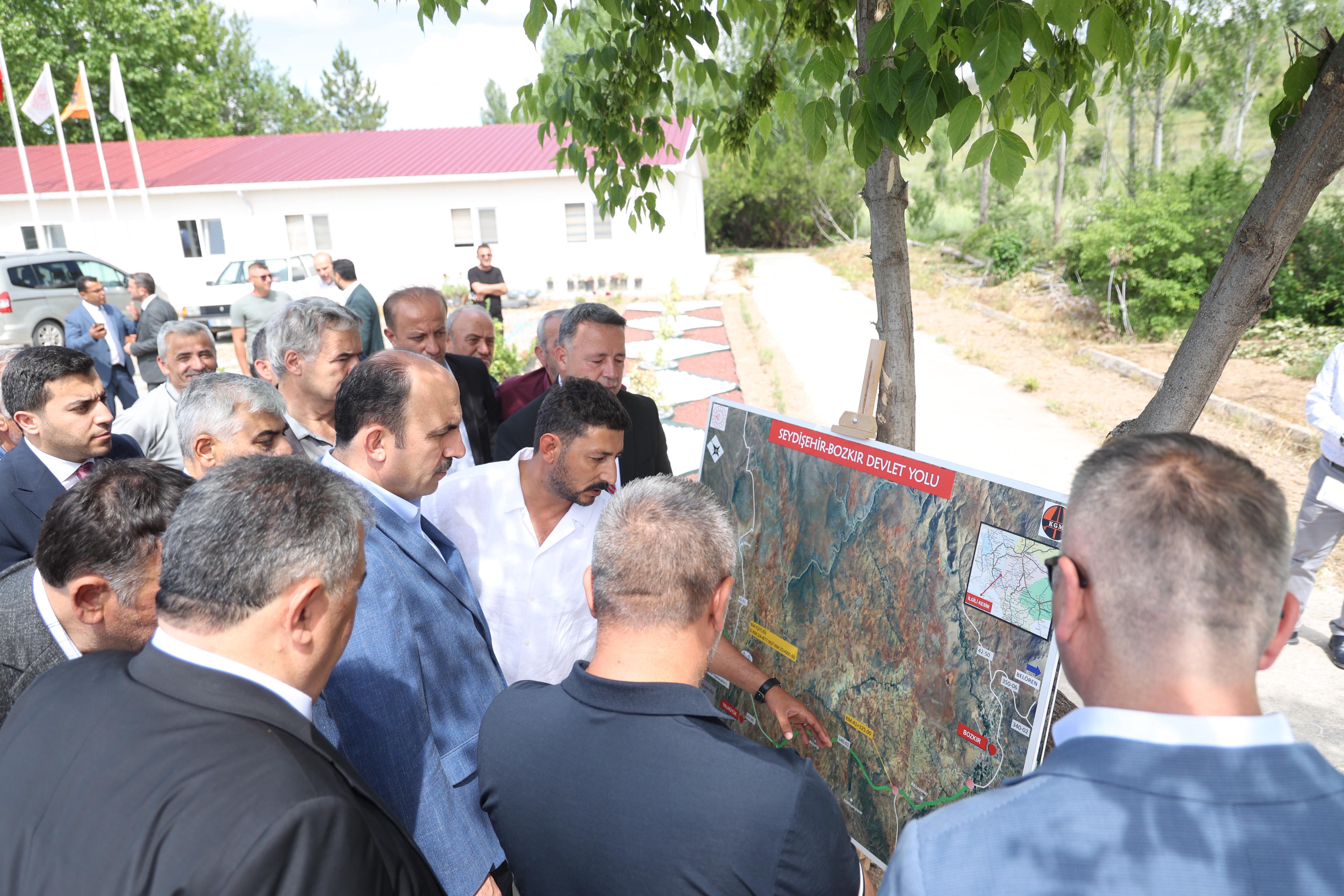 BAŞKAN ALTAY, AHIRLI VE YALIHÜYÜK’E KESİNTİSİZ İÇME SUYU SAĞLAYACAK 290 MİLYON LİRALIK PROJEYİ BAŞLATTI