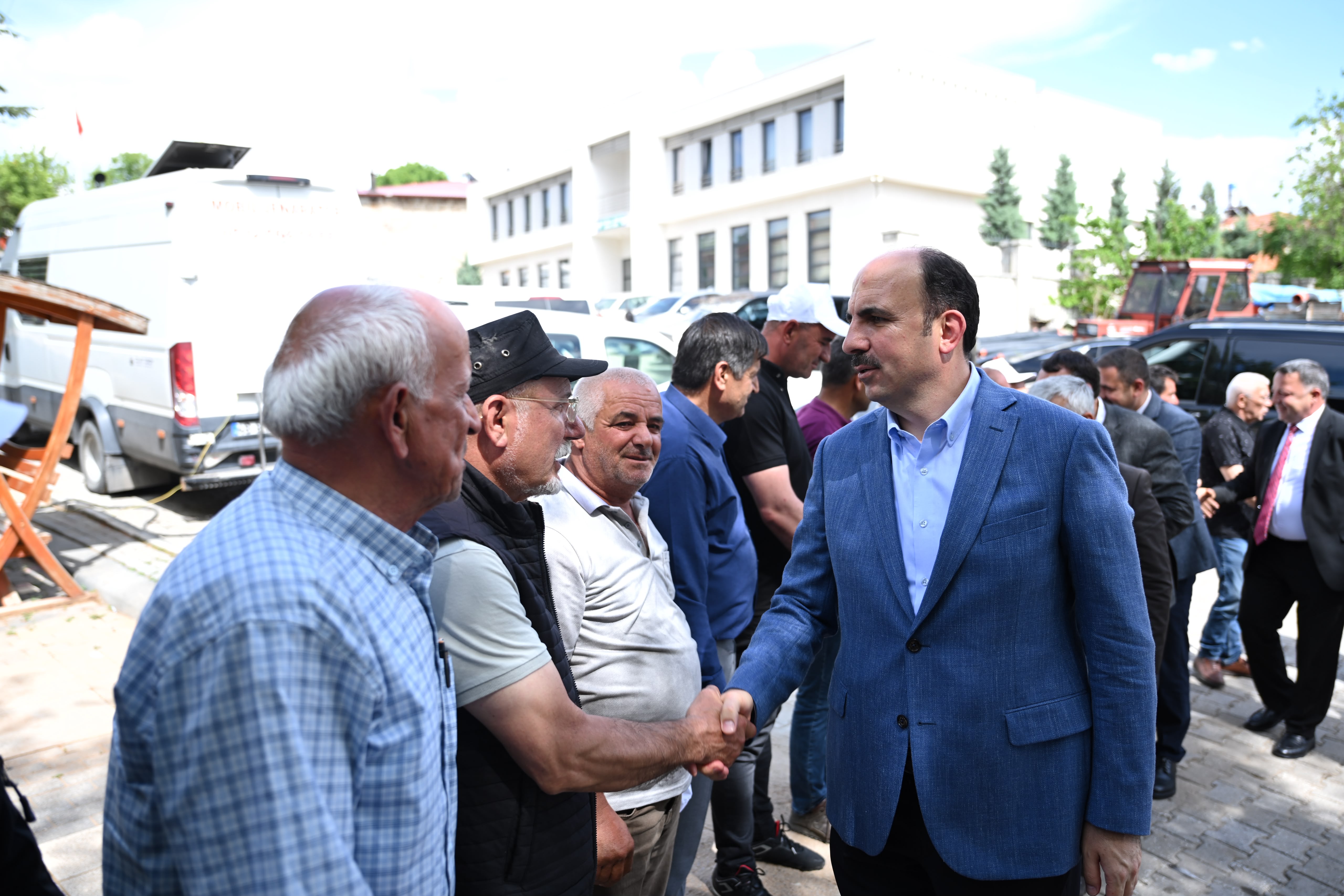 BAŞKAN ALTAY, AHIRLI VE YALIHÜYÜK’E KESİNTİSİZ İÇME SUYU SAĞLAYACAK 290 MİLYON LİRALIK PROJEYİ BAŞLATTI