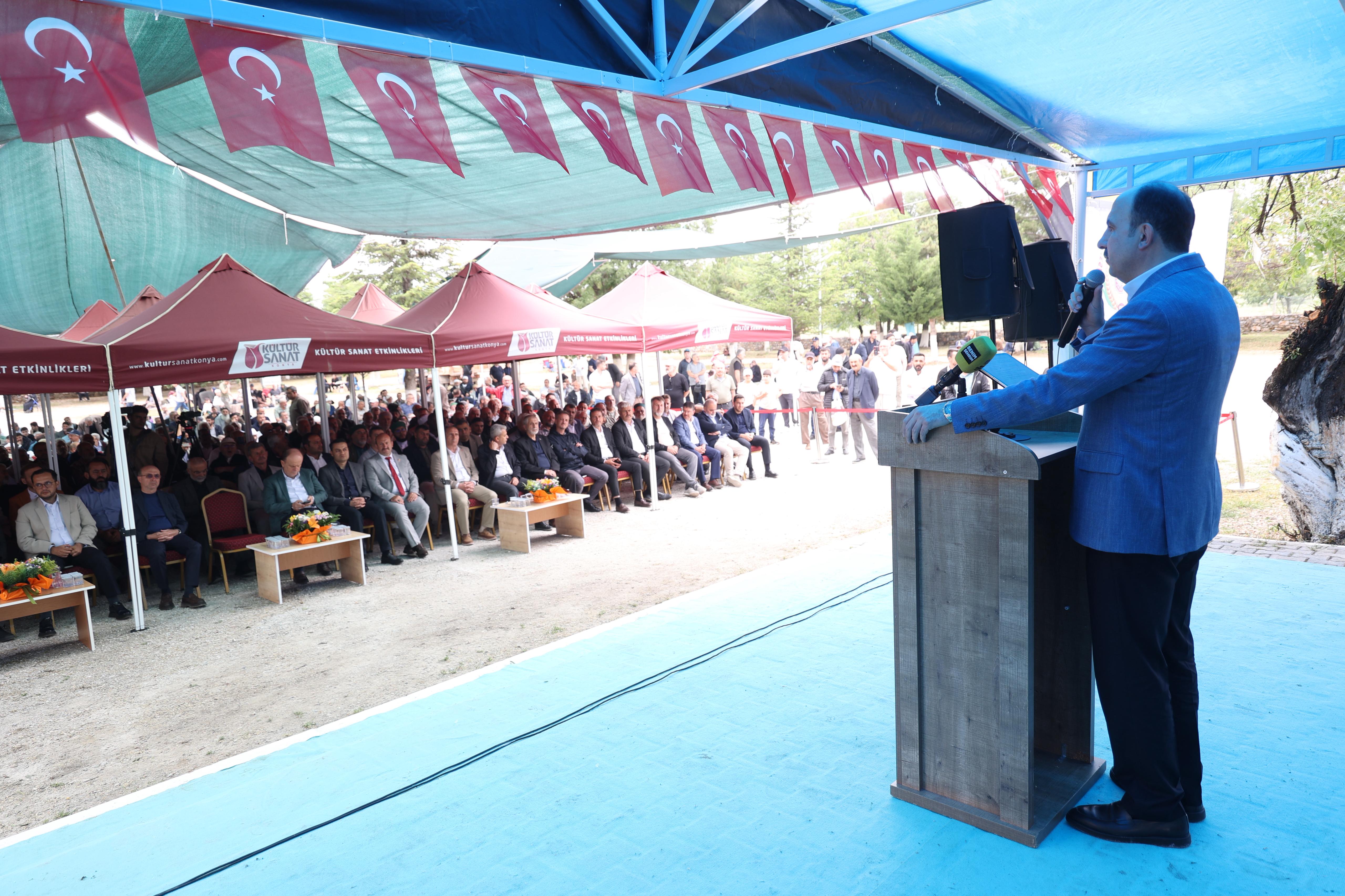 KONYA’NIN MANEVİ ÖNDERLERİNDEN LADİKLİ AHMET HÜDAİ VEFATININ 57. YIL DÖNÜMÜNDE ANILDI