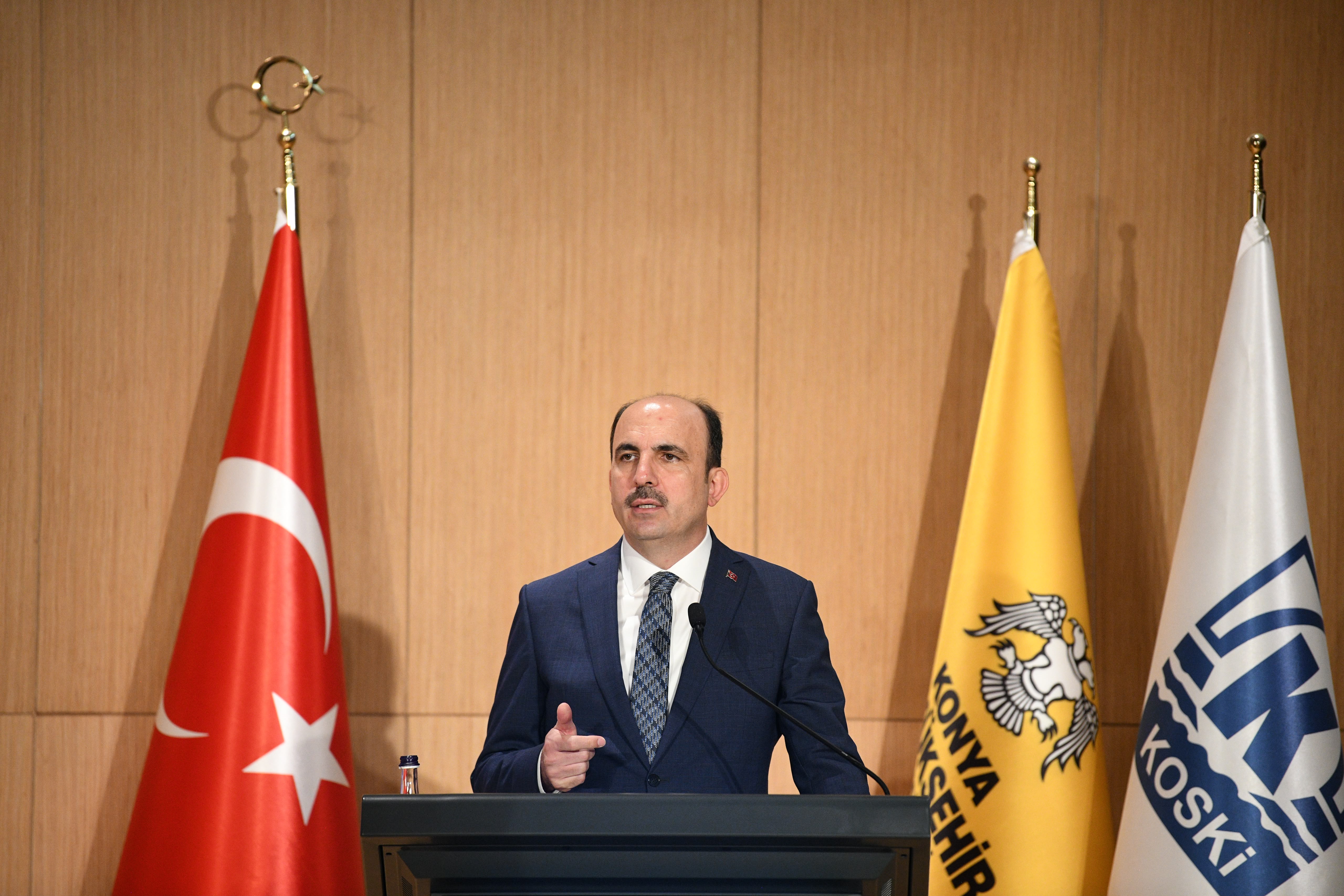 BAŞKAN ALTAY: “YER ÜSTÜNDE HAYATA GEÇİRDİĞİMİZ BÜYÜK ESERLER GİBİ YERİN ALTINA DA KONYA MODELİ BELEDİYECİLİK MÜHRÜNÜ VURUYORUZ”