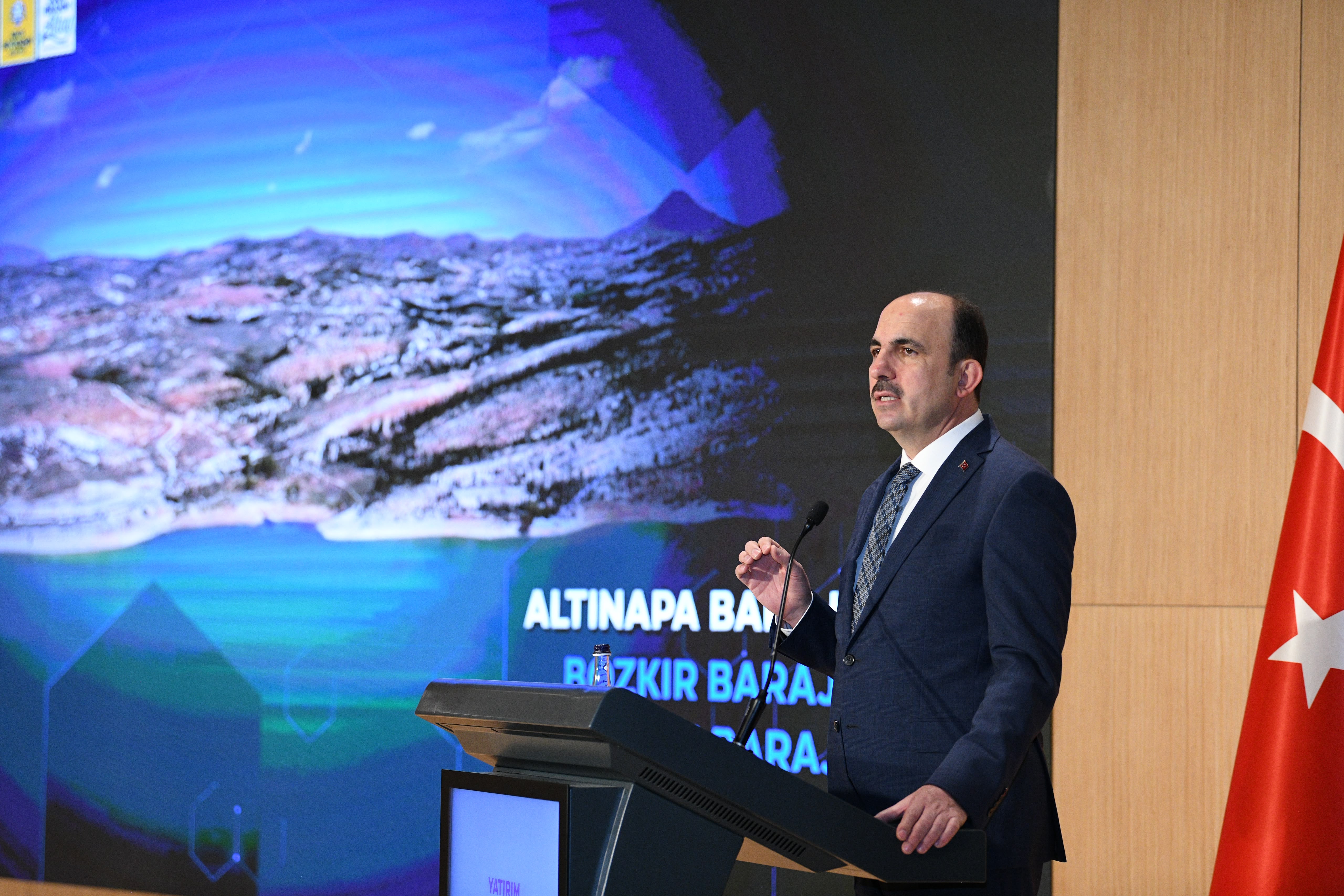 BAŞKAN ALTAY: “YER ÜSTÜNDE HAYATA GEÇİRDİĞİMİZ BÜYÜK ESERLER GİBİ YERİN ALTINA DA KONYA MODELİ BELEDİYECİLİK MÜHRÜNÜ VURUYORUZ”