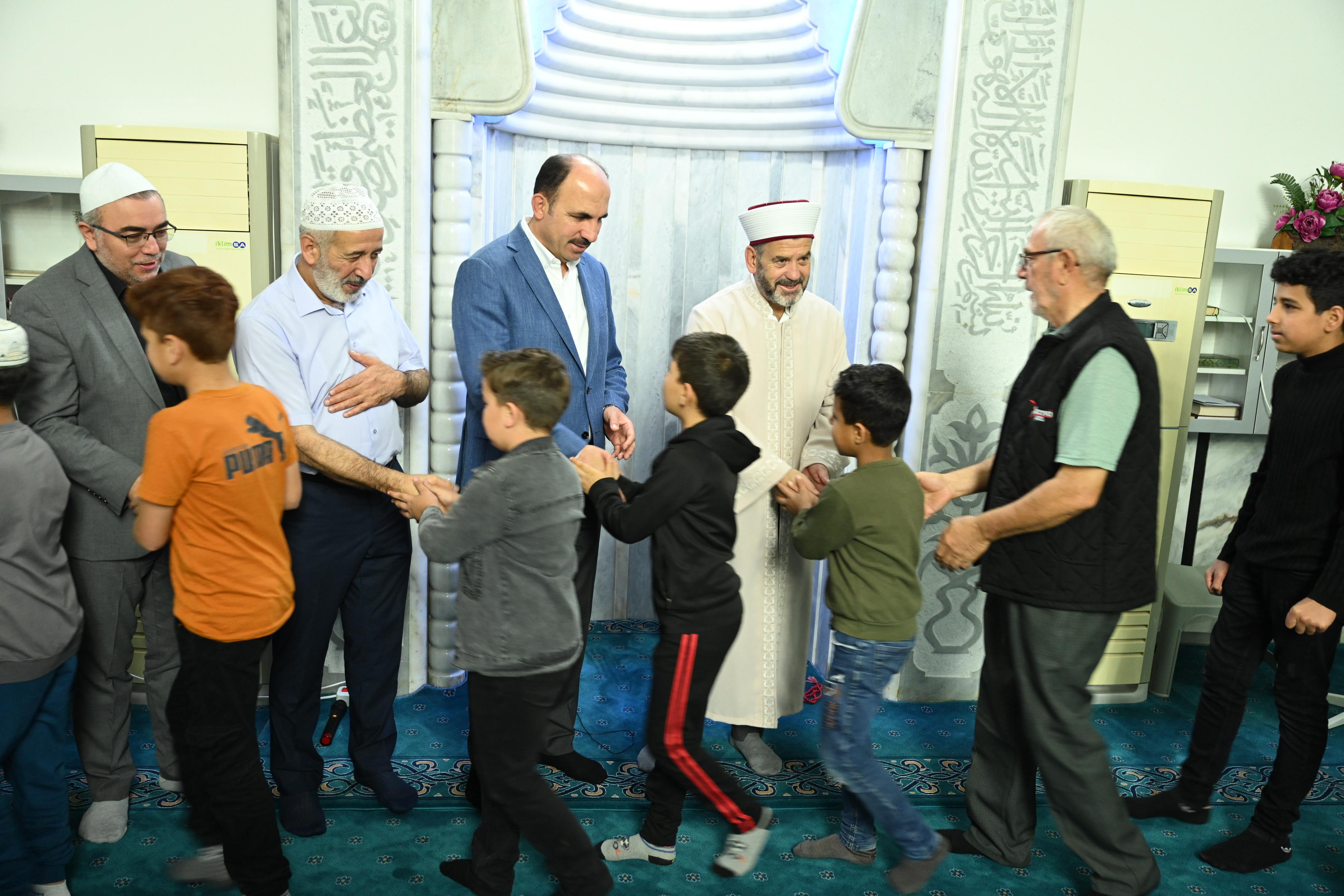 BAŞKAN ALTAY “GÜLE OYNAYA CAMİYE GEL” PROJESİNE BAŞVURULARIN BAŞLADIĞINI DUYURDU