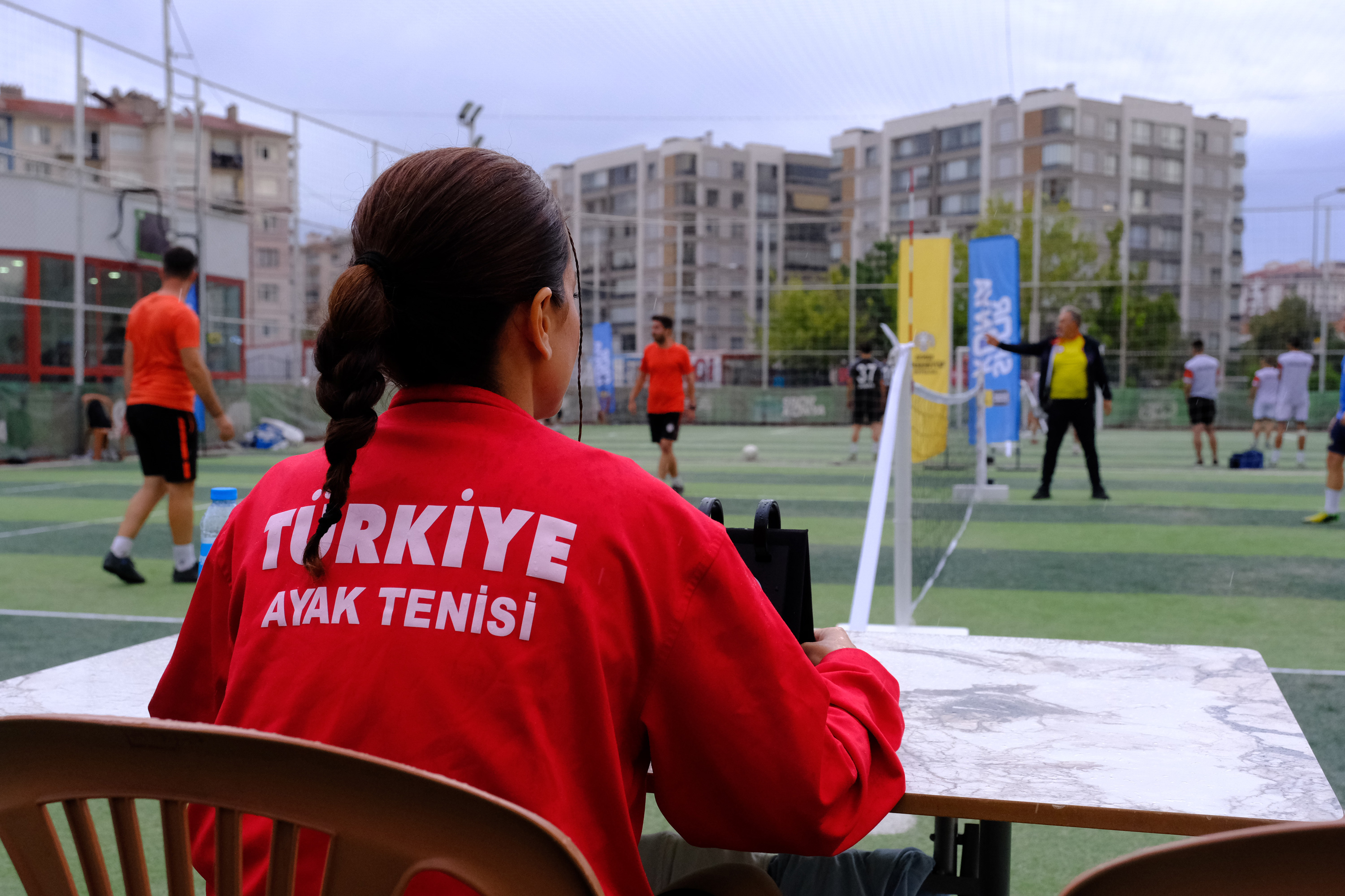 KONYA BÜYÜKŞEHİR’DEN AYAK TENİSİ TURNUVASI
