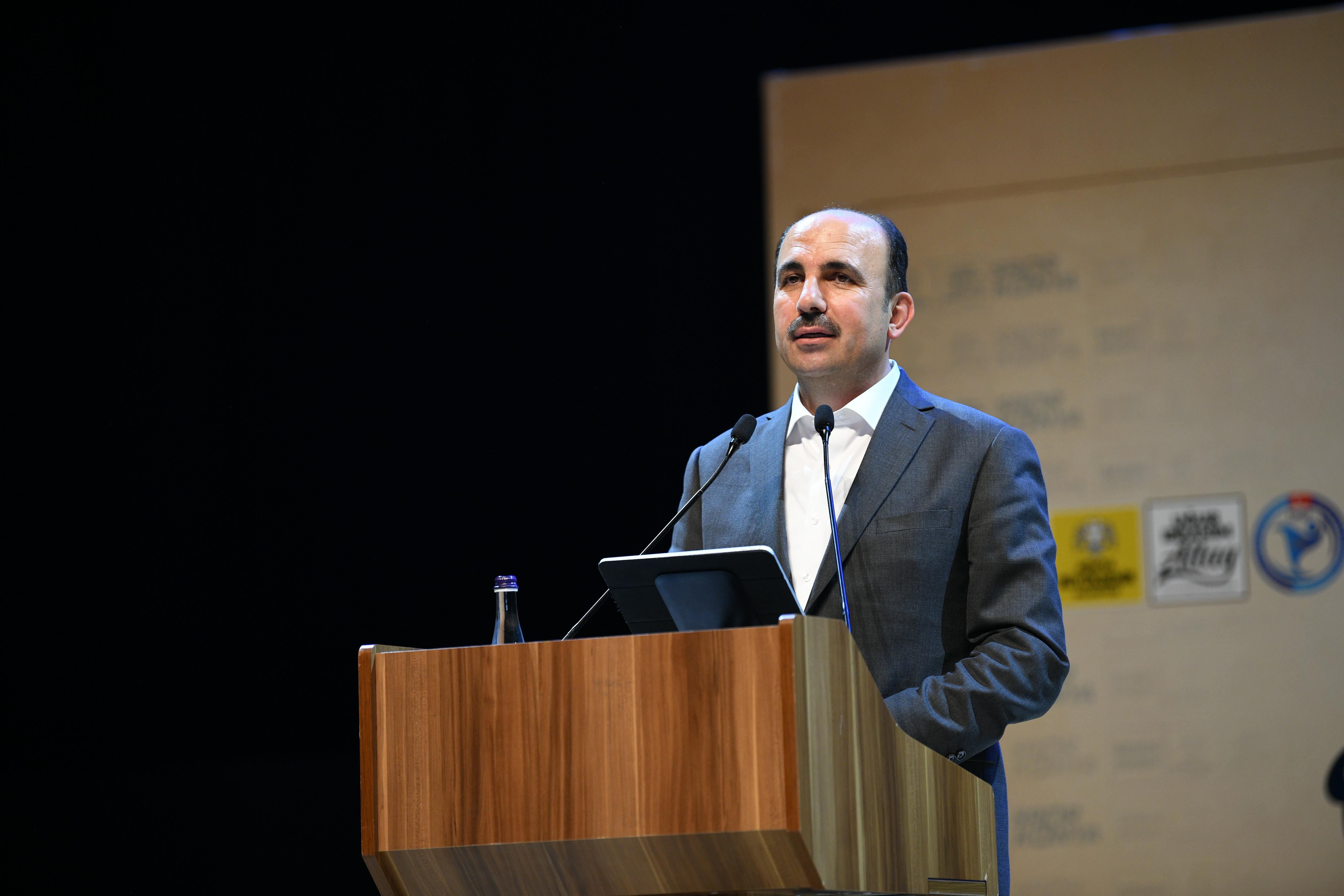 BAŞKAN ALTAY: “5’İNCİSİNİ DÜZENLEDİĞİMİZ HALK OYUNLARI ŞÖLENİ ARTIK ŞEHRİMİZ İÇİN DEVASA BİR KÜLTÜR ŞÖLENİDİR”