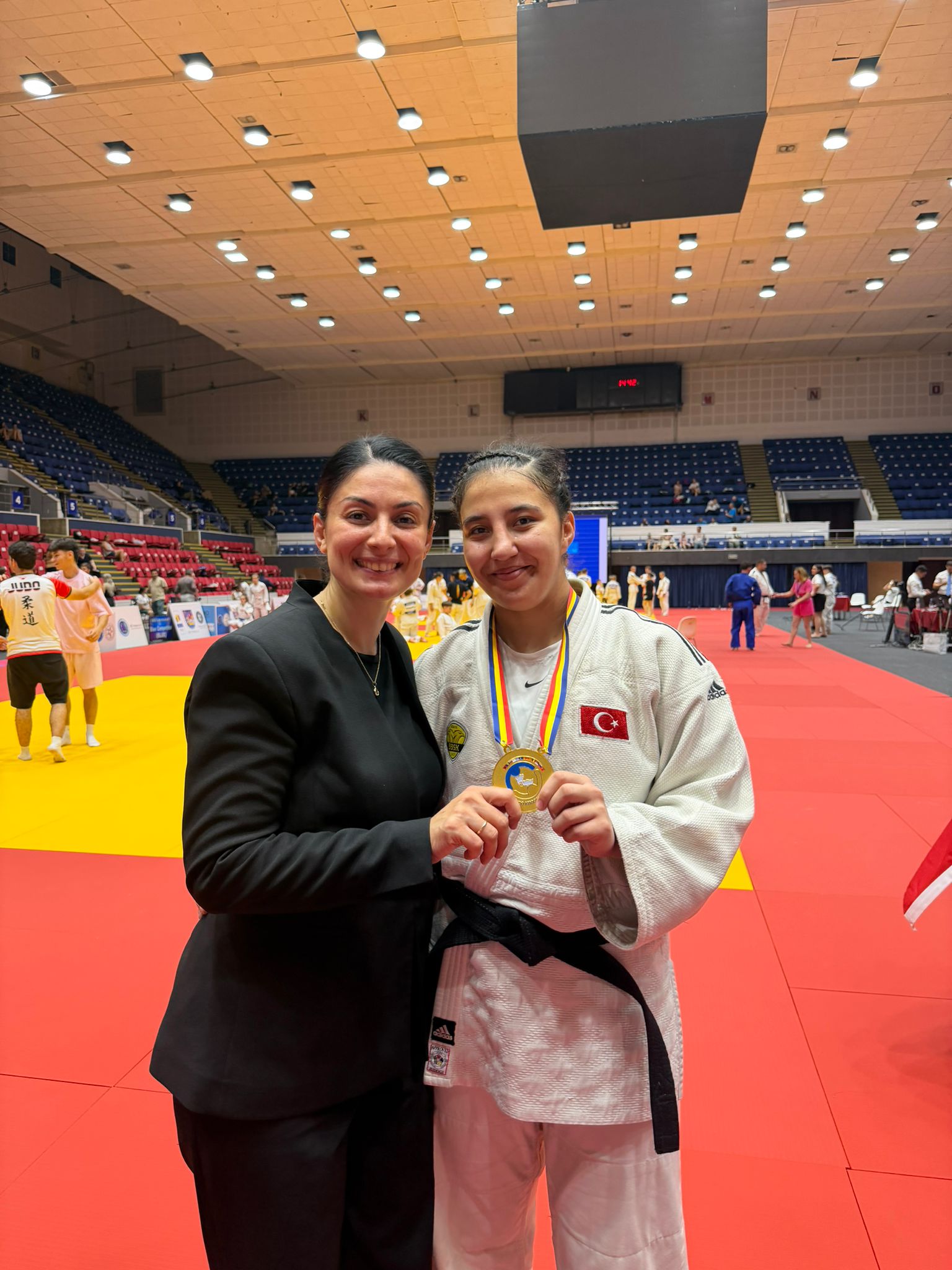 SPORCULARIMIZ KONYA’NIN GURURU OLMAYA DEVAM EDİYOR
