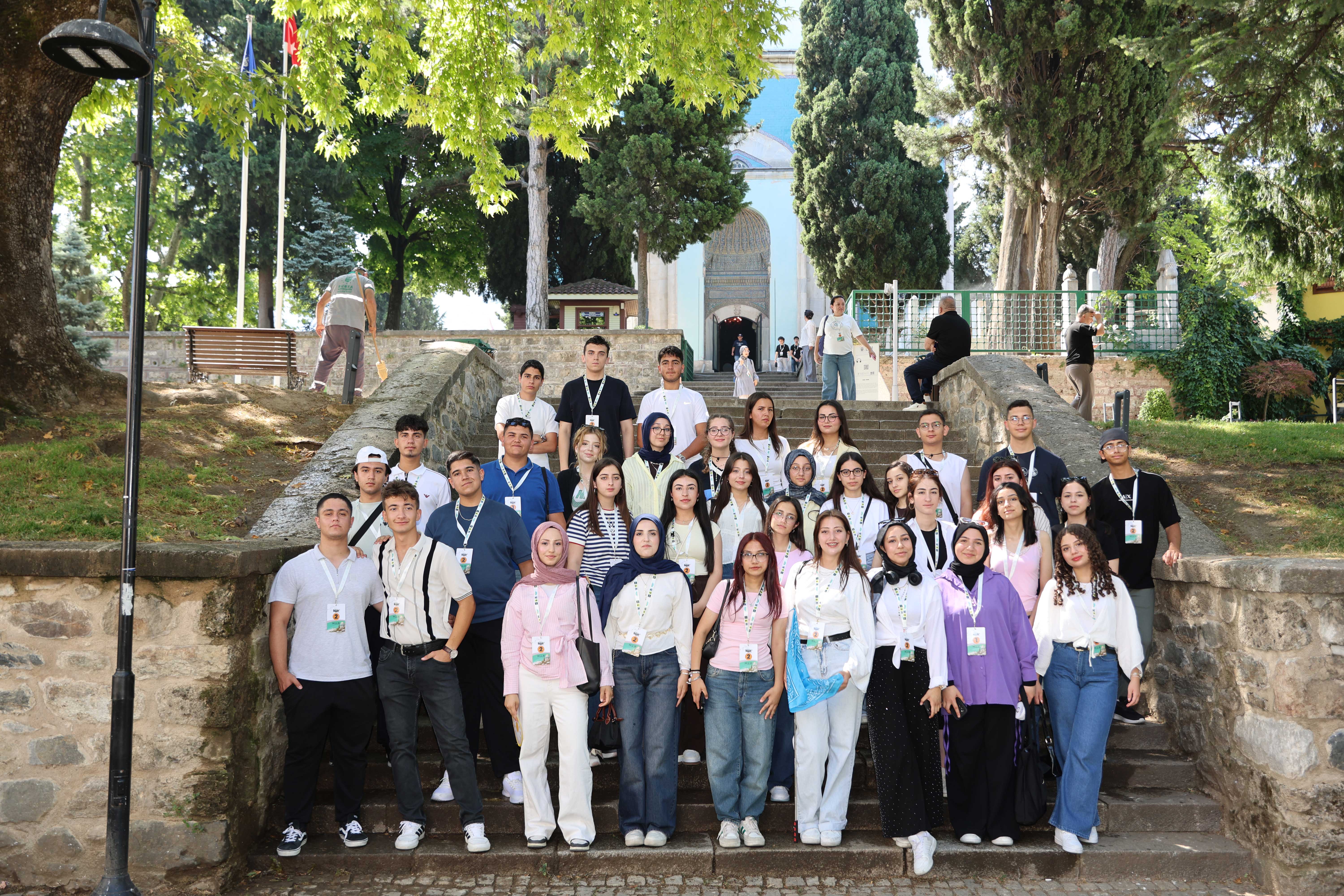 BAŞKAN ALTAY: “GENÇLERİMİZ GENÇ SEYYAH PROJESİYLE İSTANBUL’UN ARDINDAN BURSA’YI DA KEŞFEDİYOR”