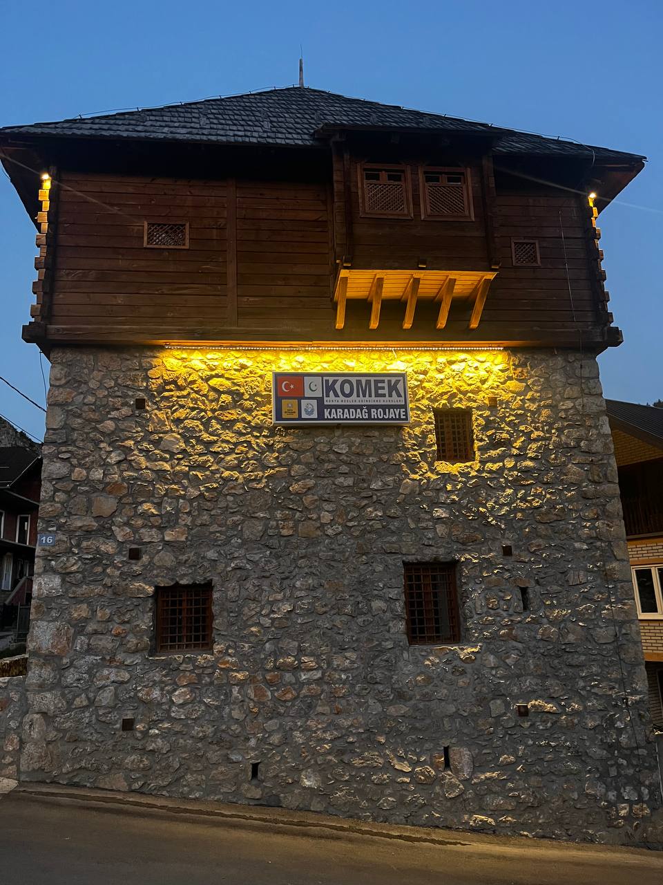 KARADAĞ ROJAYE GANICA KULESİ KOMEK KURS MERKEZİ