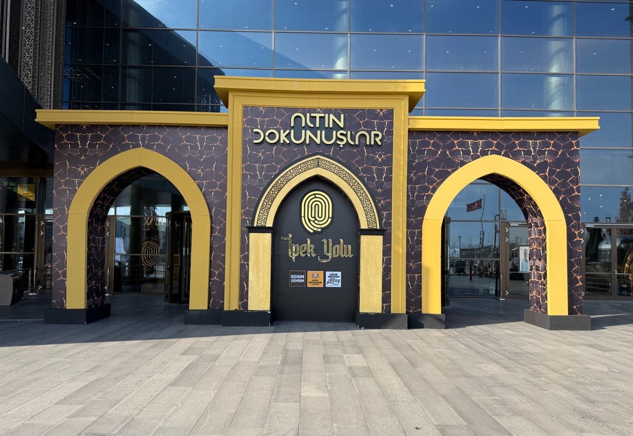 ALTIN DOKUNUŞLAR FESTİVALİ