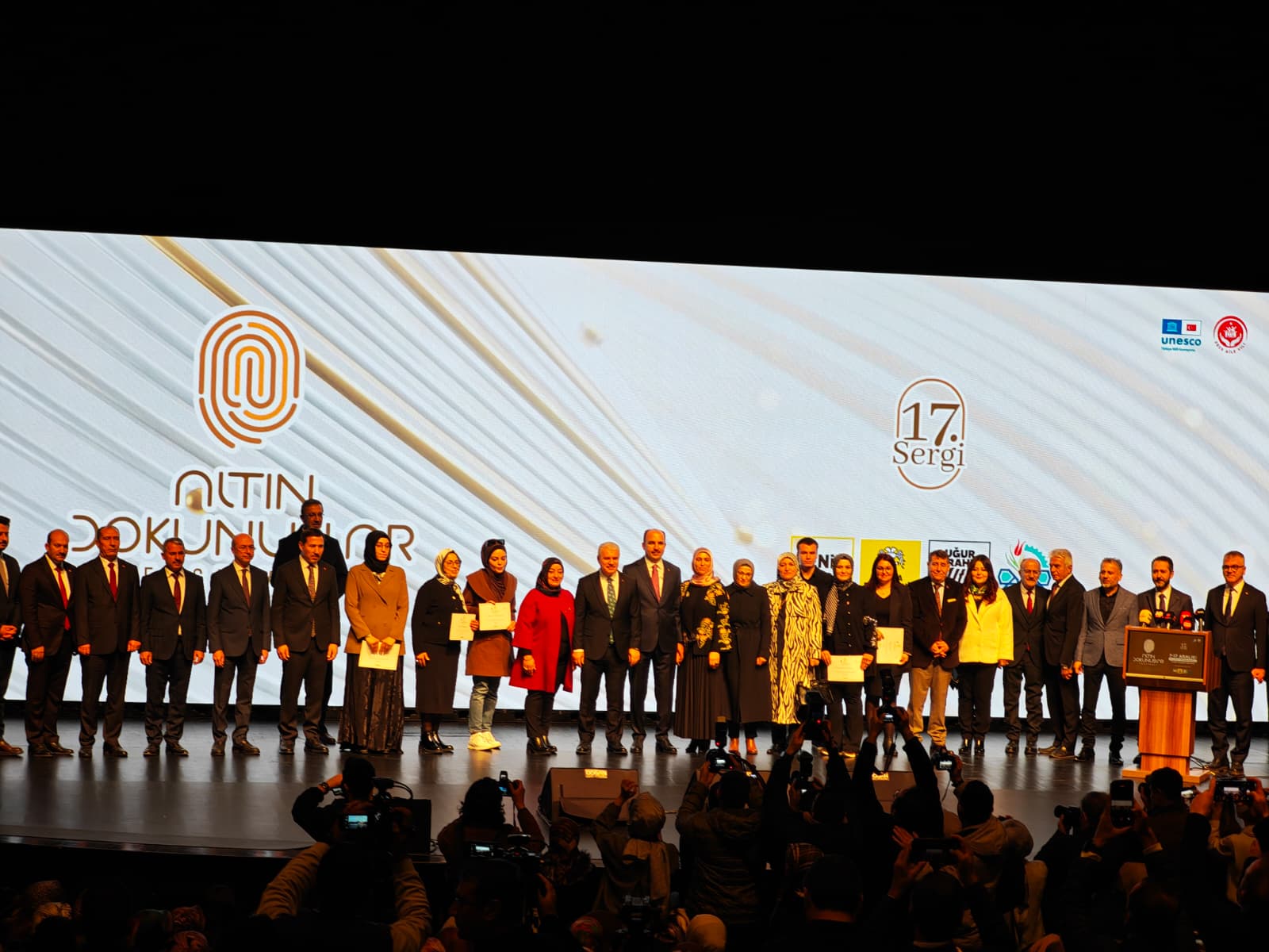 ALTIN DOKUNUŞLAR FESTİVALİ