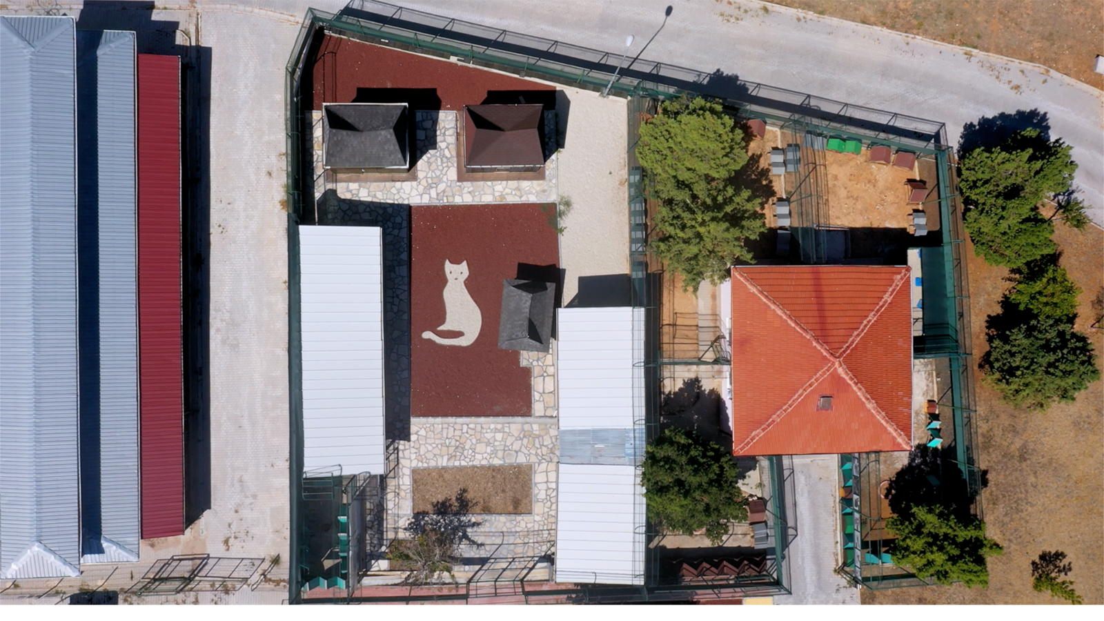 SAHİPSİZ HAYVAN BAKIM EVİ VE REHABİLİTASYON MERKEZİ