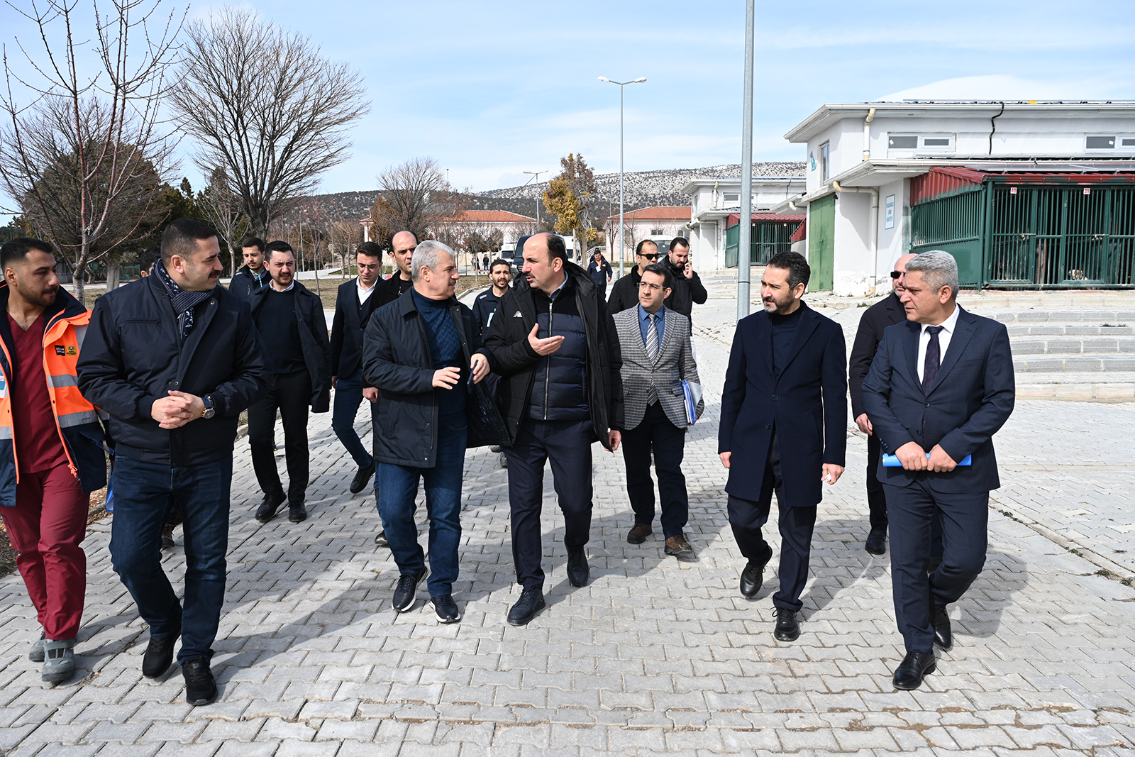 SAHİPSİZ HAYVAN BAKIM EVİ VE REHABİLİTASYON MERKEZİ