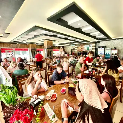 By Çıtır Etliekmek Restaurant